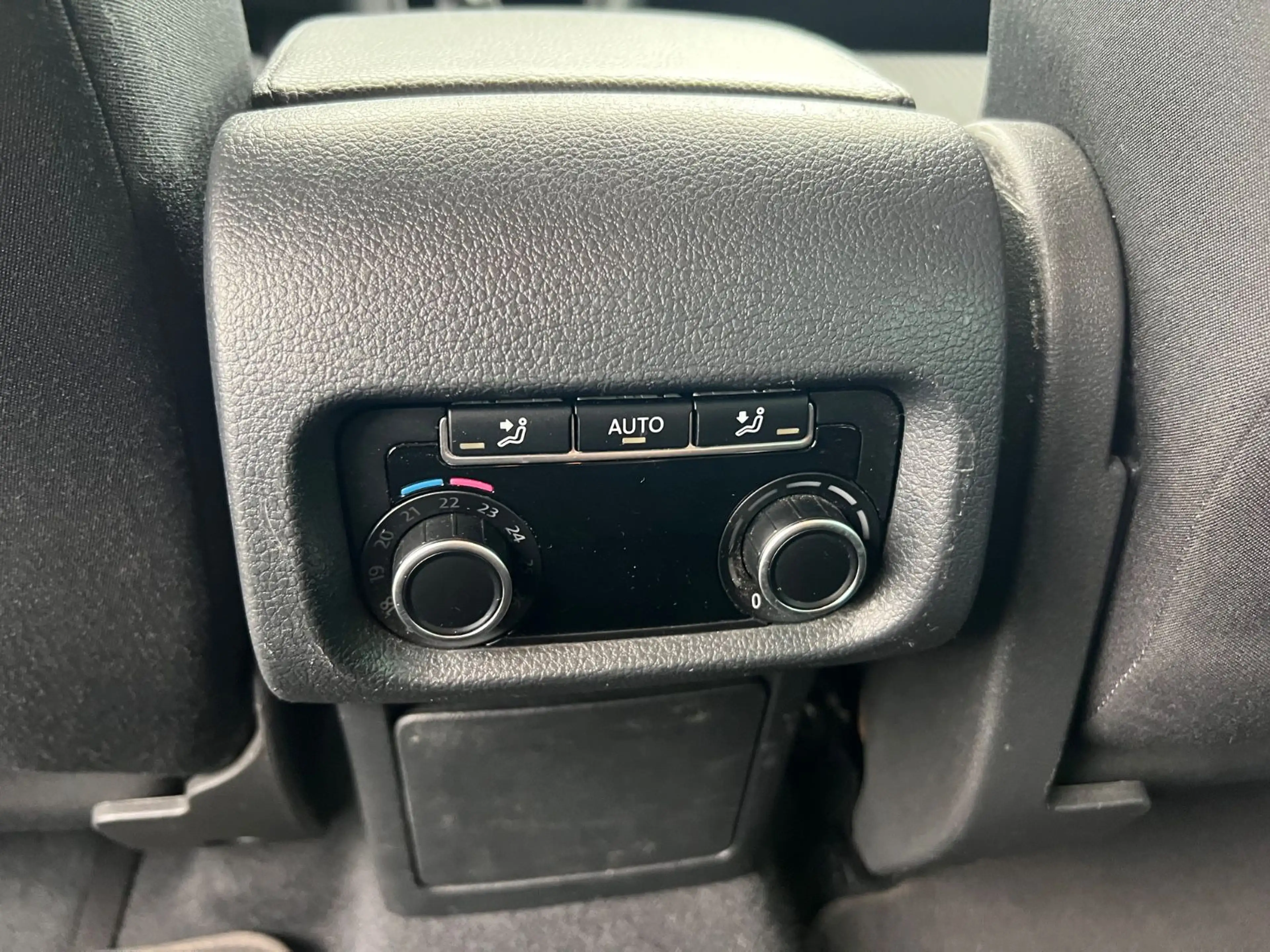 SEAT Alhambra Style — photo 12