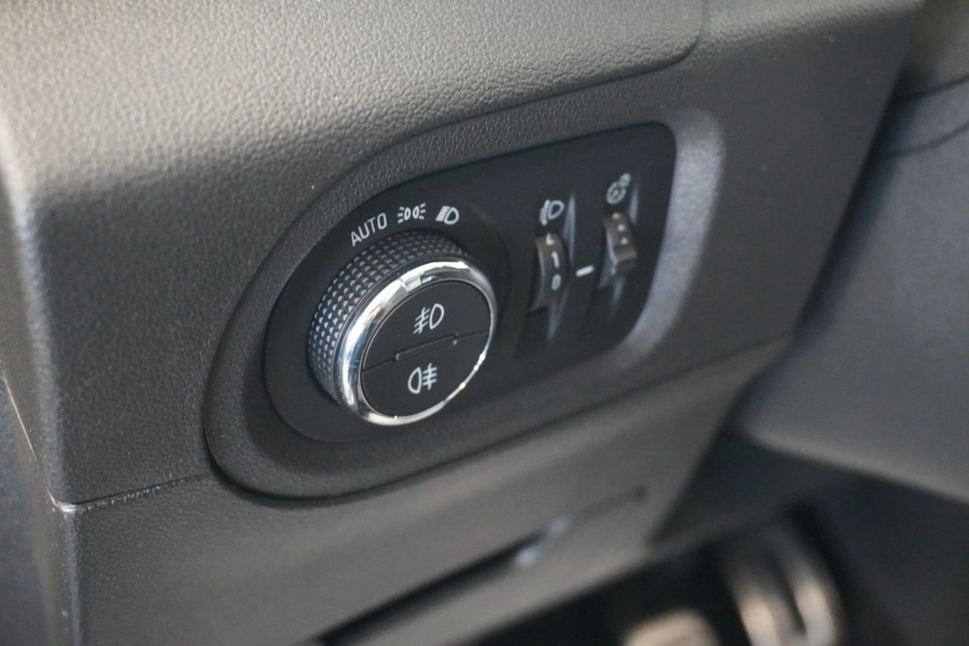 Opel Grandland X Edition/Klimaauto/Aluräder/SHZ — photo 14