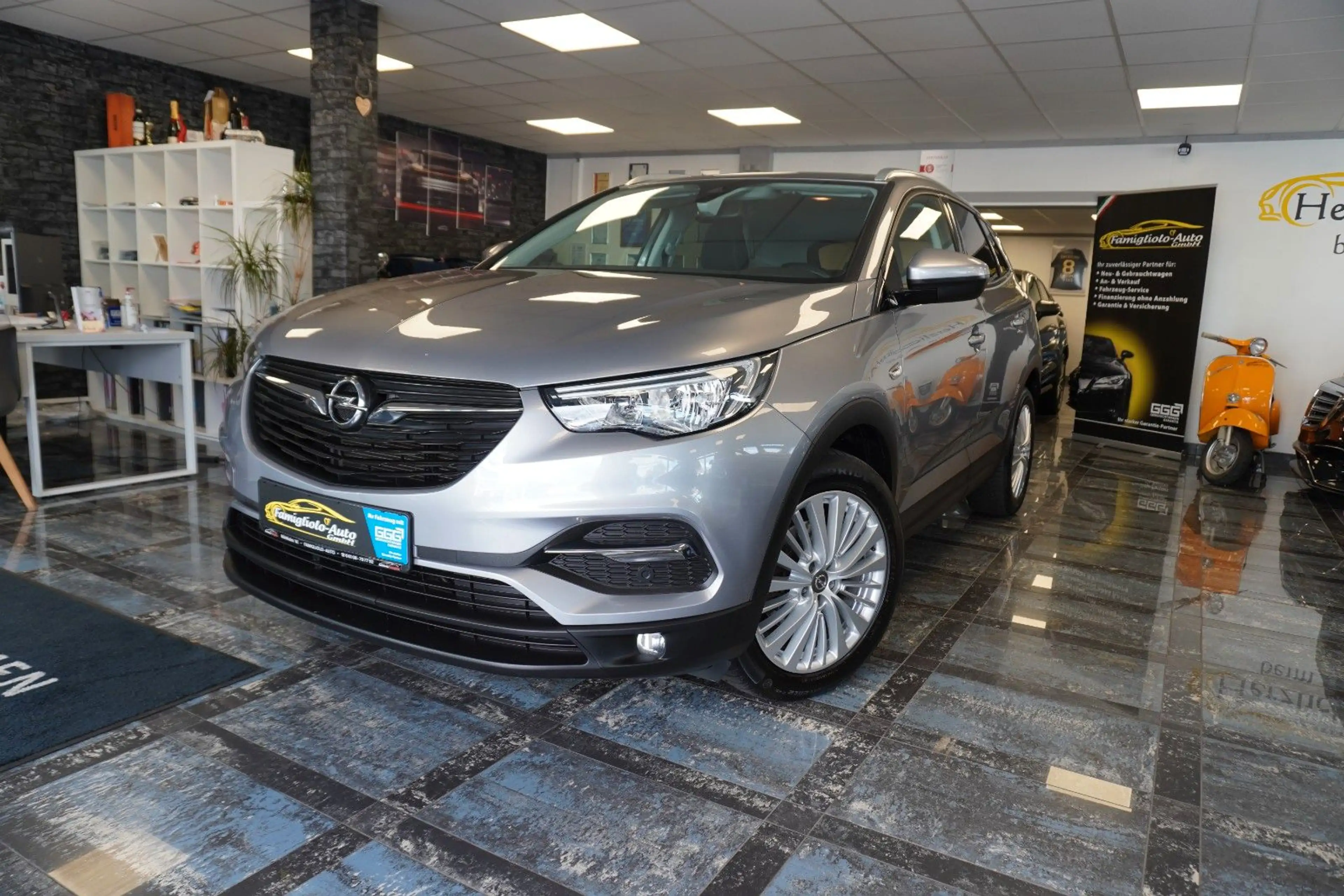Opel Grandland X Edition/Klimaauto/Aluräder/SHZ — photo 2