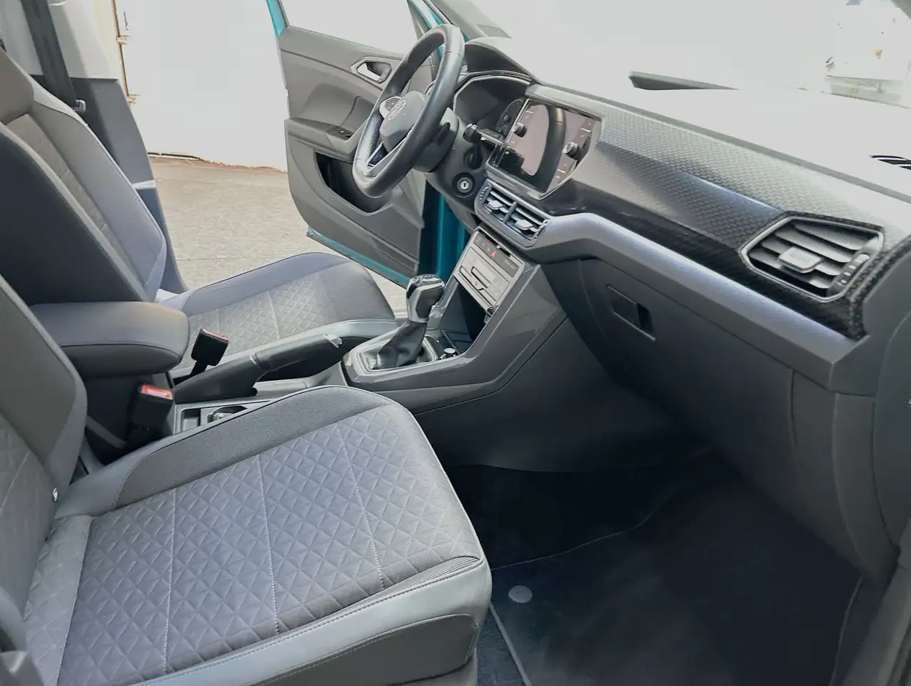 Volkswagen T-Cross 1.5 TSI DSG Style CarPlay ACC LED Navi 23