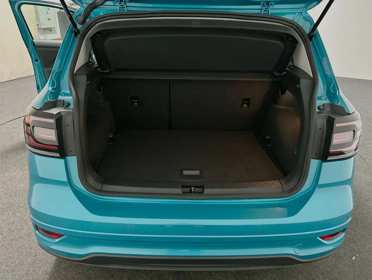 Volkswagen T-Cross 1.5 TSI DSG Style CarPlay ACC LED Navi 18