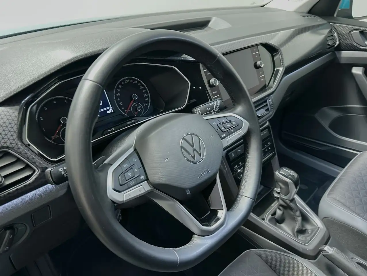 Volkswagen T-Cross 1.5 TSI DSG Style CarPlay ACC LED Navi 9