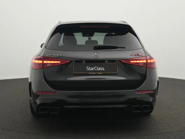 Mercedes-Benz C-Class view 4