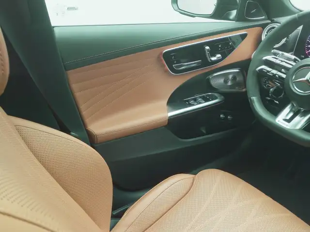 Mercedes-Benz C-Class view 22