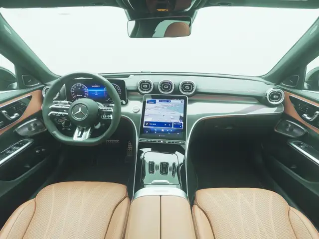 Mercedes-Benz C-Class view 18
