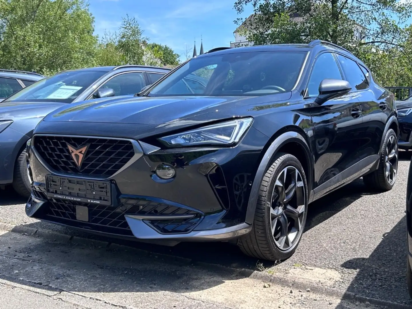 CUPRA Formentor VZ 4Drive 2.0 TSI EU6d AD AHK-klappbar Navi Digita Schwarz - 2