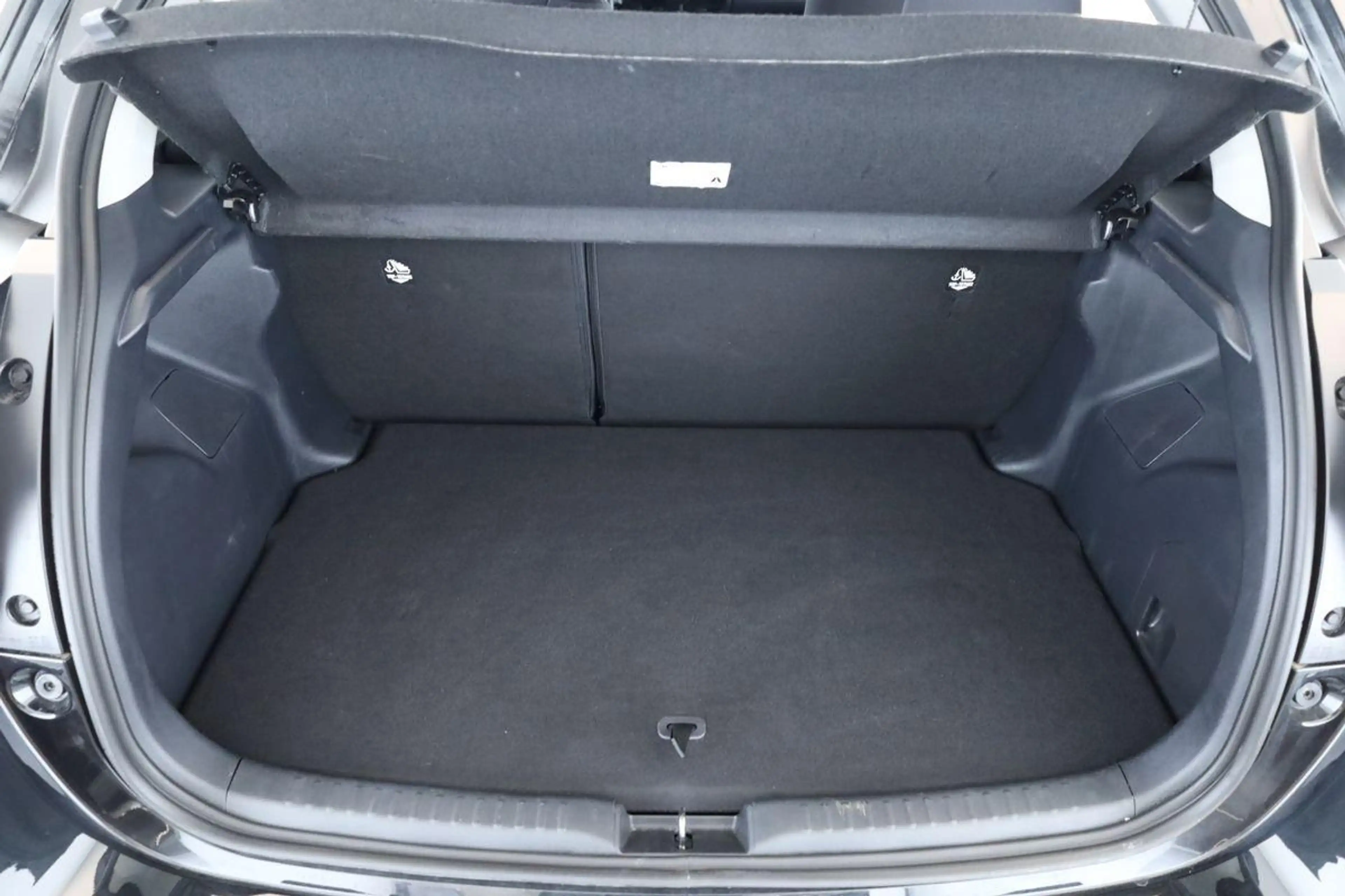 Toyota Yaris Hybrid 116 Teamplayer LED App SHZ Key Kam — photo 10
