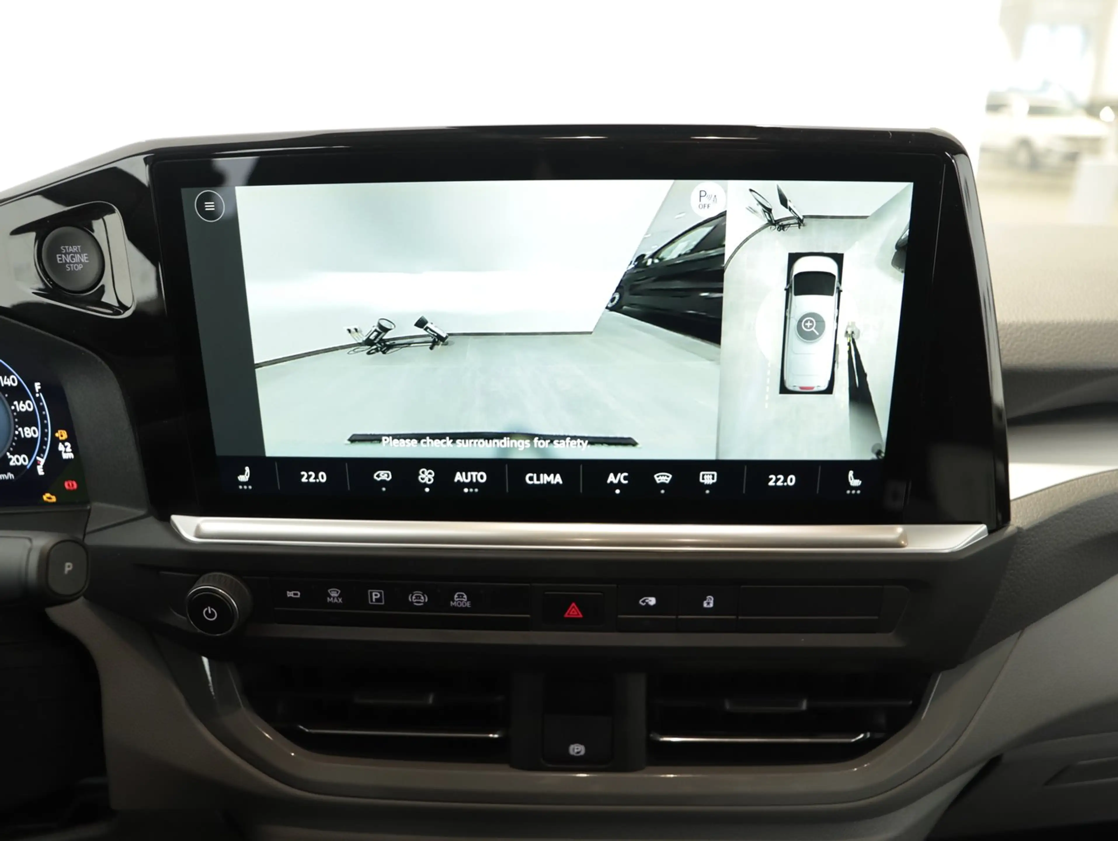 Volkswagen T7 Caravelle VW T7 Caravelle Life LR TDI 4MOTION — photo 13