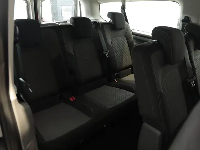 Volkswagen T7 Caravelle VW T7 Caravelle Life LR TDI 4MOTION Ansicht 11