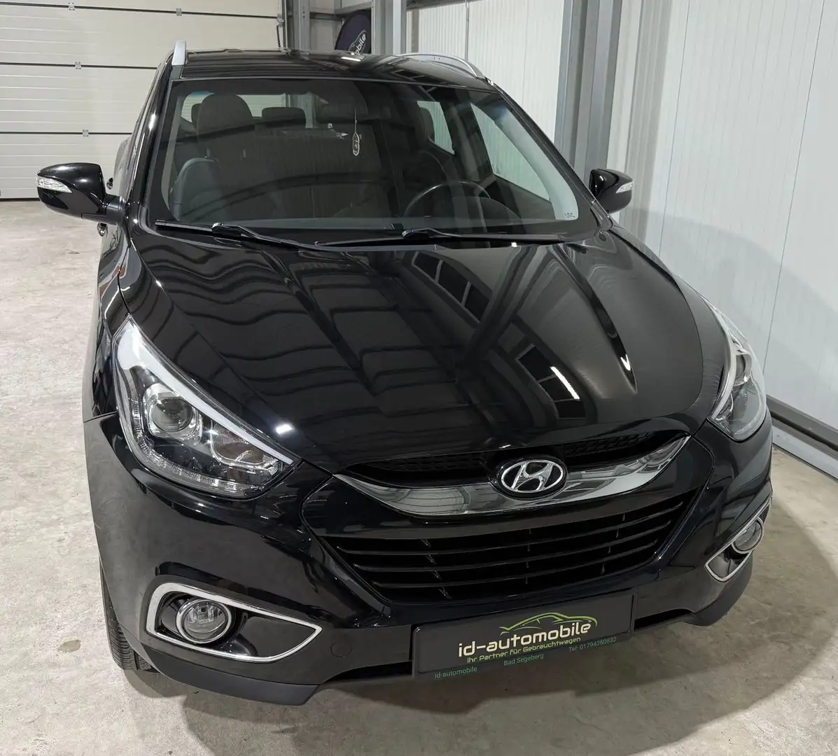 Hyundai TUCSON ix35 blue Finale 2WD, 1 Hand, wenig KM Schwarz - 2