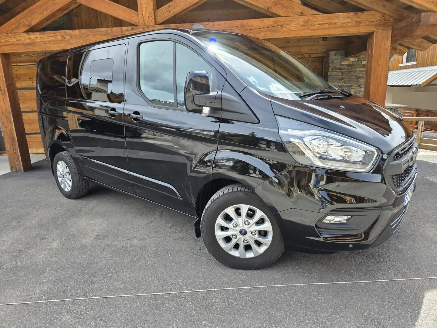 Ford Transit Custom CA 300 L1H1 2.0 ECOBLUE 130 LIMITED - 2