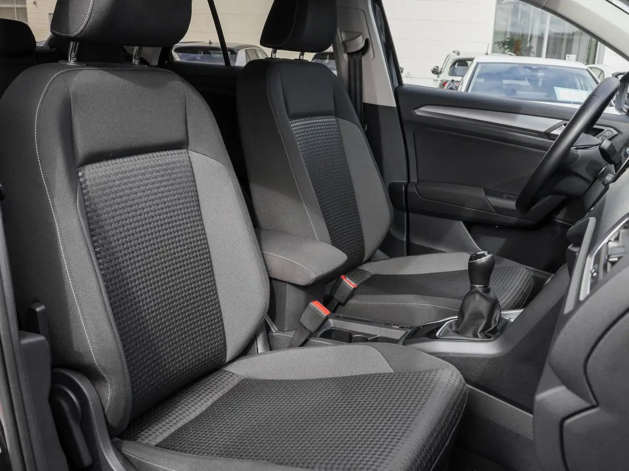 Volkswagen T-Roc, фото 5