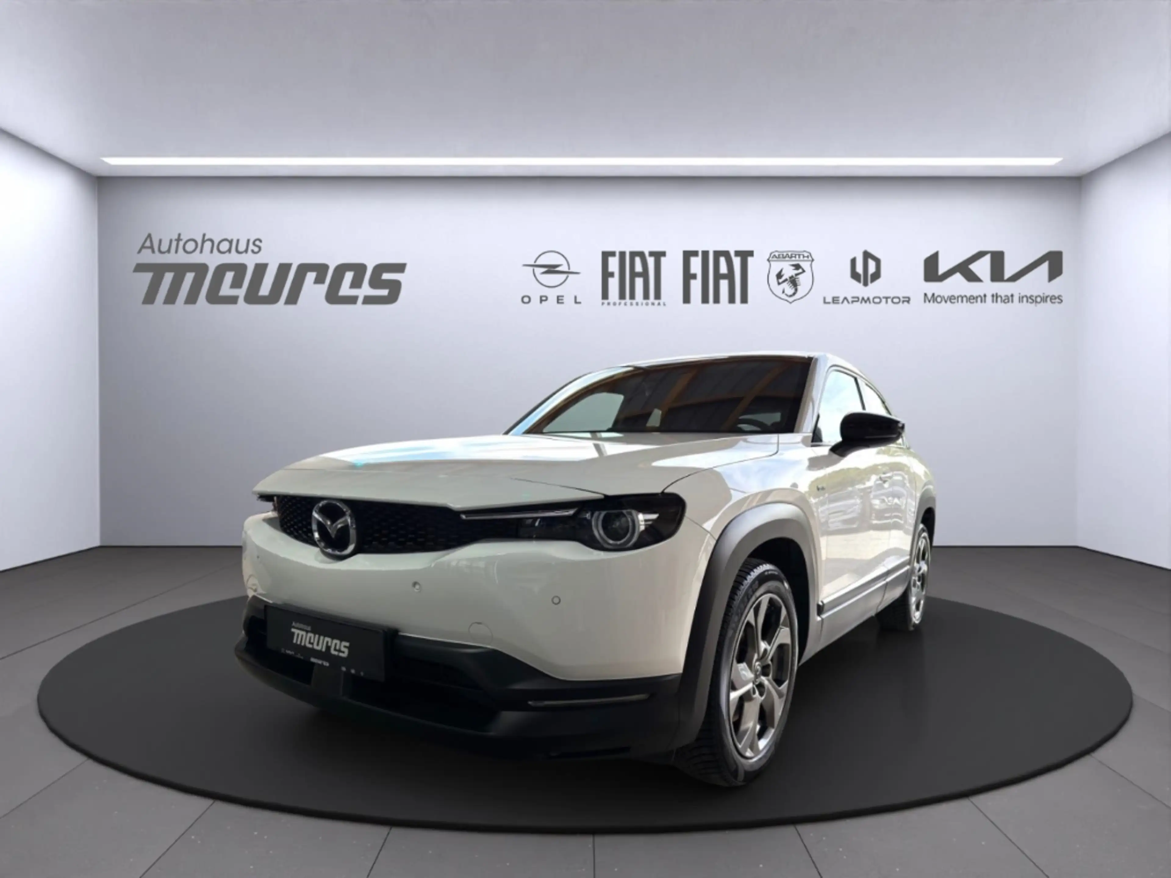 Mazda MX-30 Ad'vantage e-SKYACTIV HUD Navi e-Sitze Allwetterre