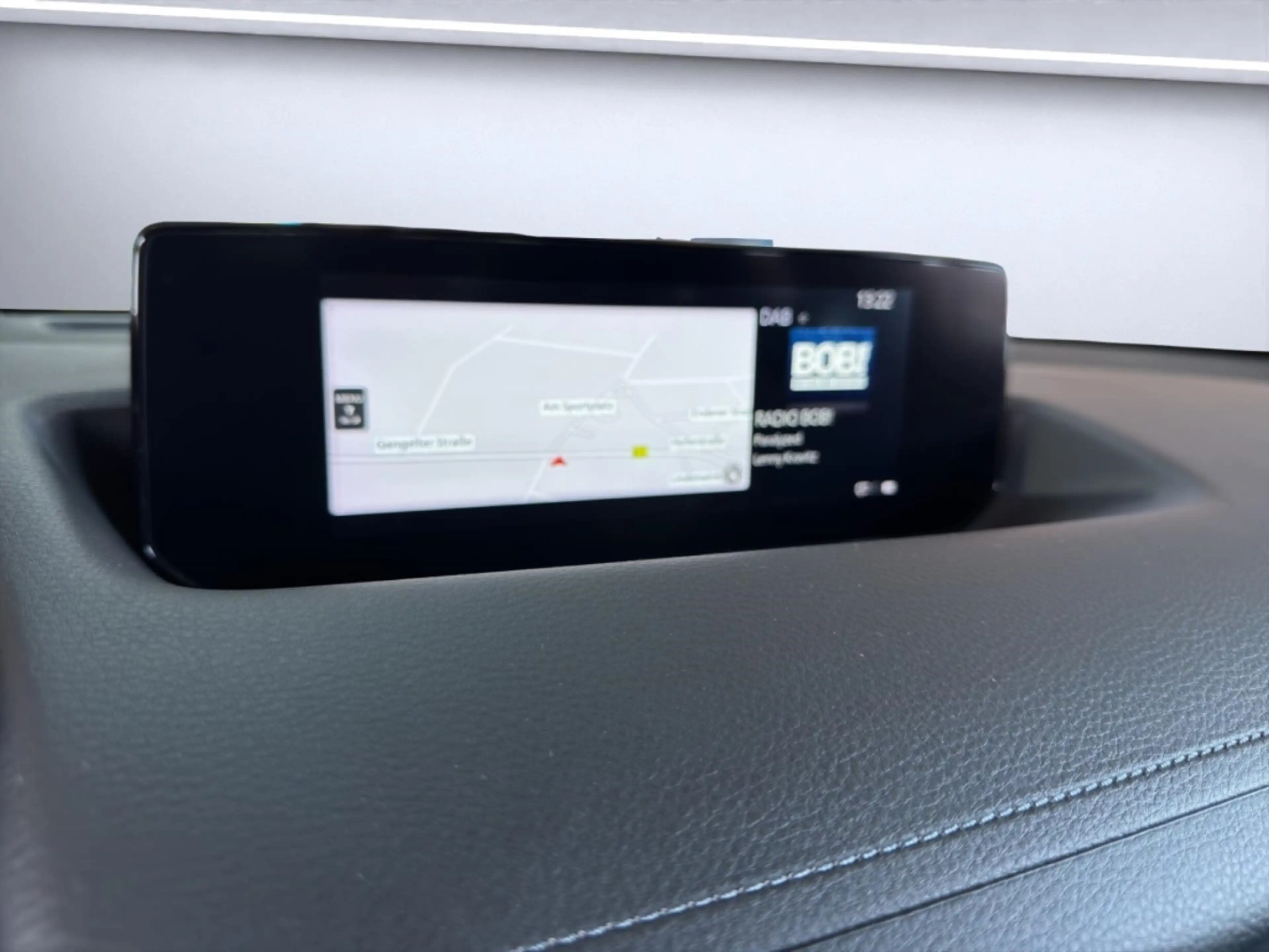 Mazda MX-30 Ad'vantage e-SKYACTIV HUD Navi e-Sitze Allwetterre — photo 11