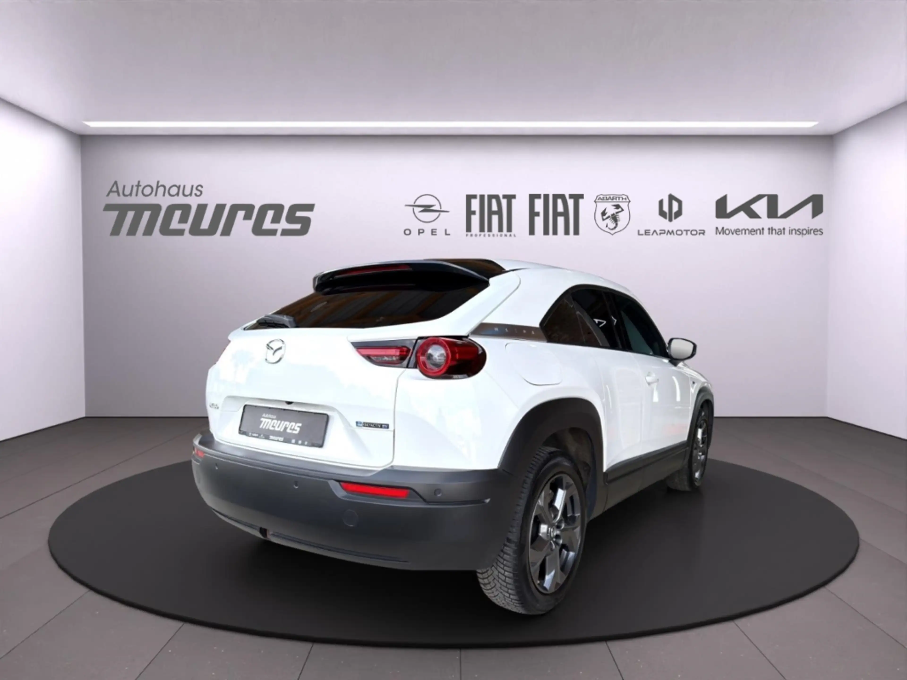 Mazda MX-30 Ad'vantage e-SKYACTIV HUD Navi e-Sitze Allwetterre — photo 4