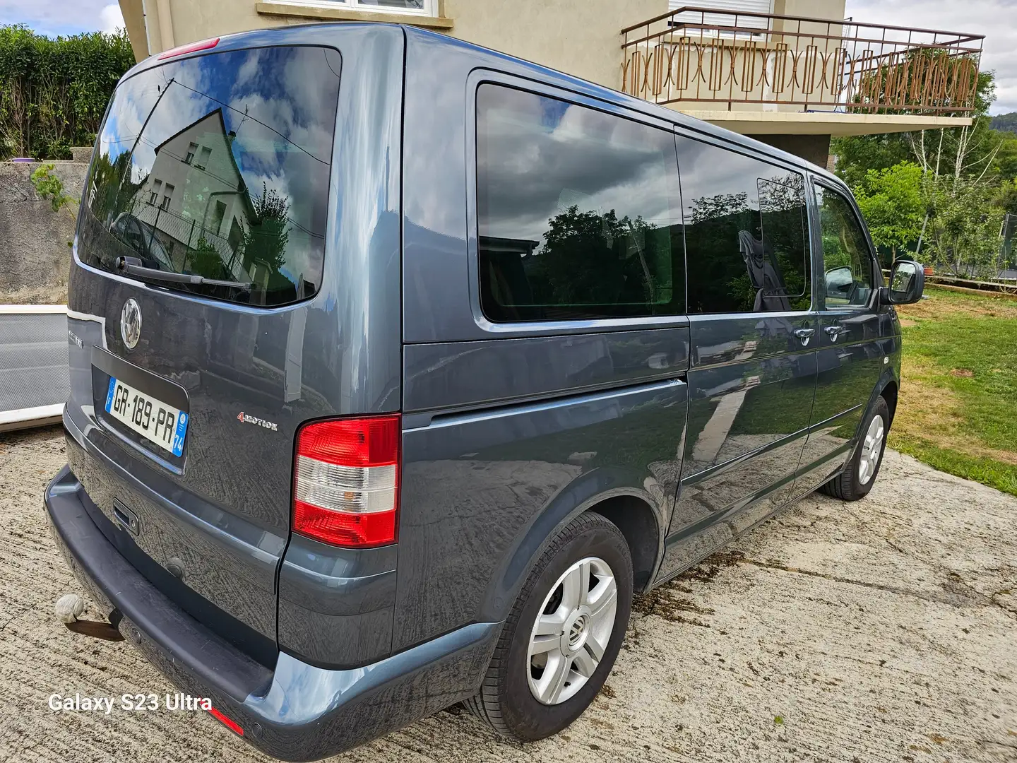 Volkswagen T5 Multivan Multivan 2.5 TDI 130 FAP 4Motion Carat (7pl) Синій - 2