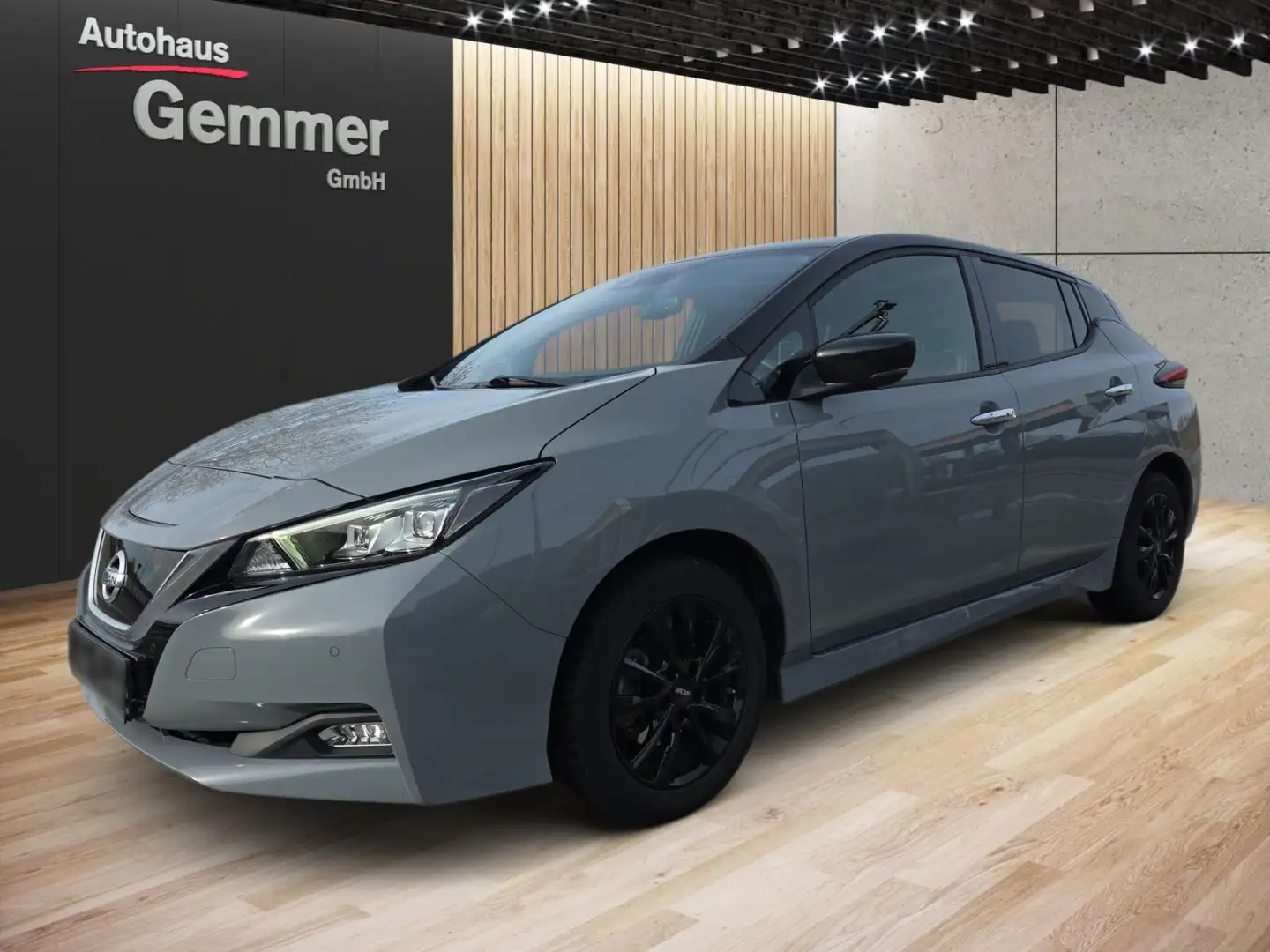Nissan Leaf LEAF (ZE1) MY21 N-Connecta MwSt. ausweisbar Schwarz - 2