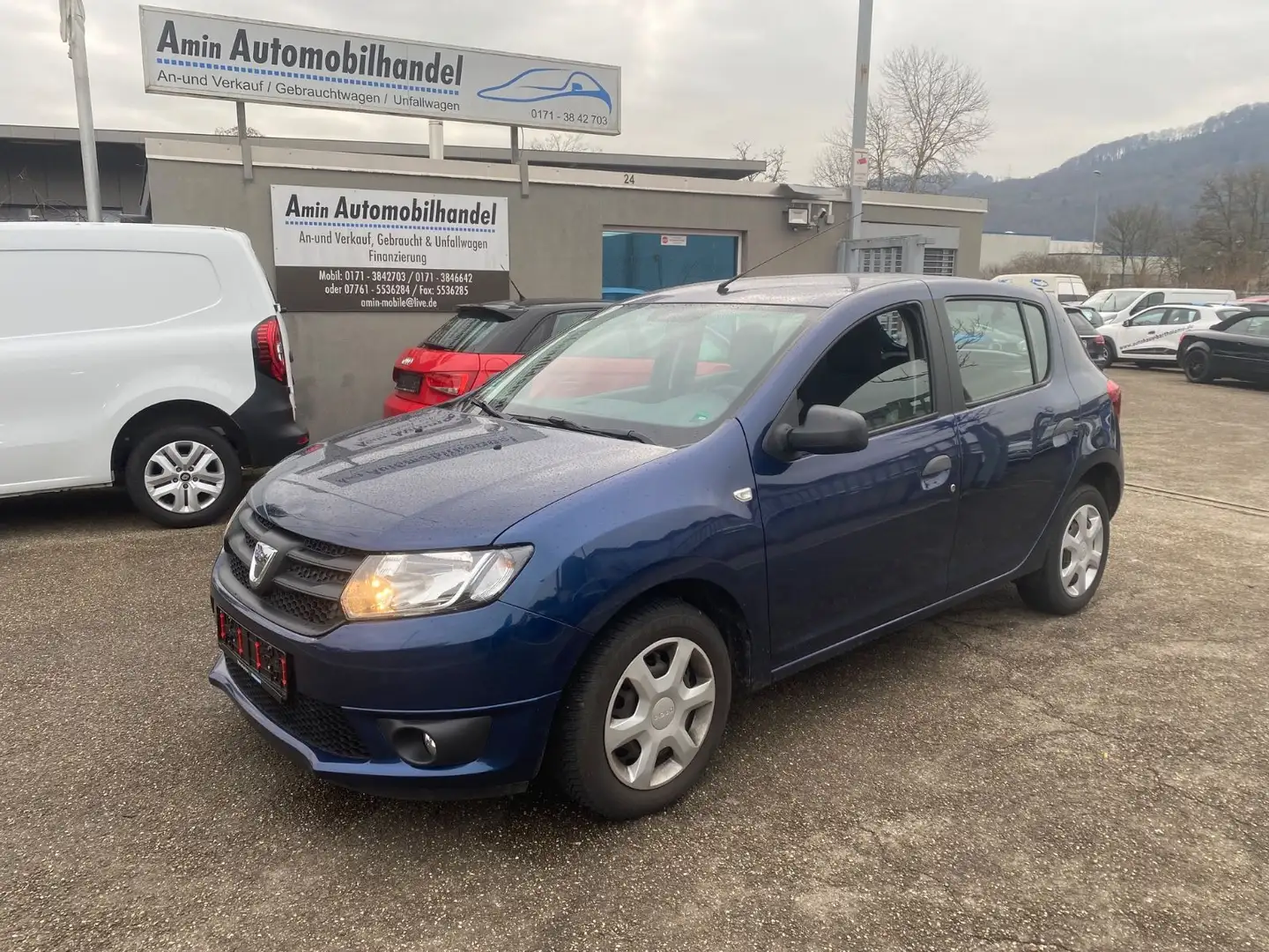 Dacia Sandero II Ambiance Blau - 1