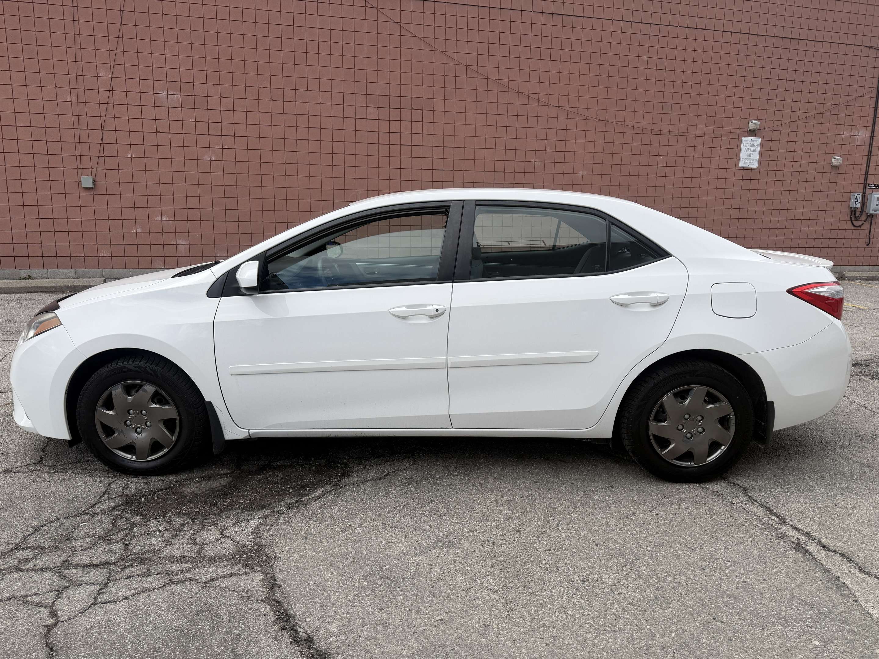 2016 Toyota Corolla Sedan
