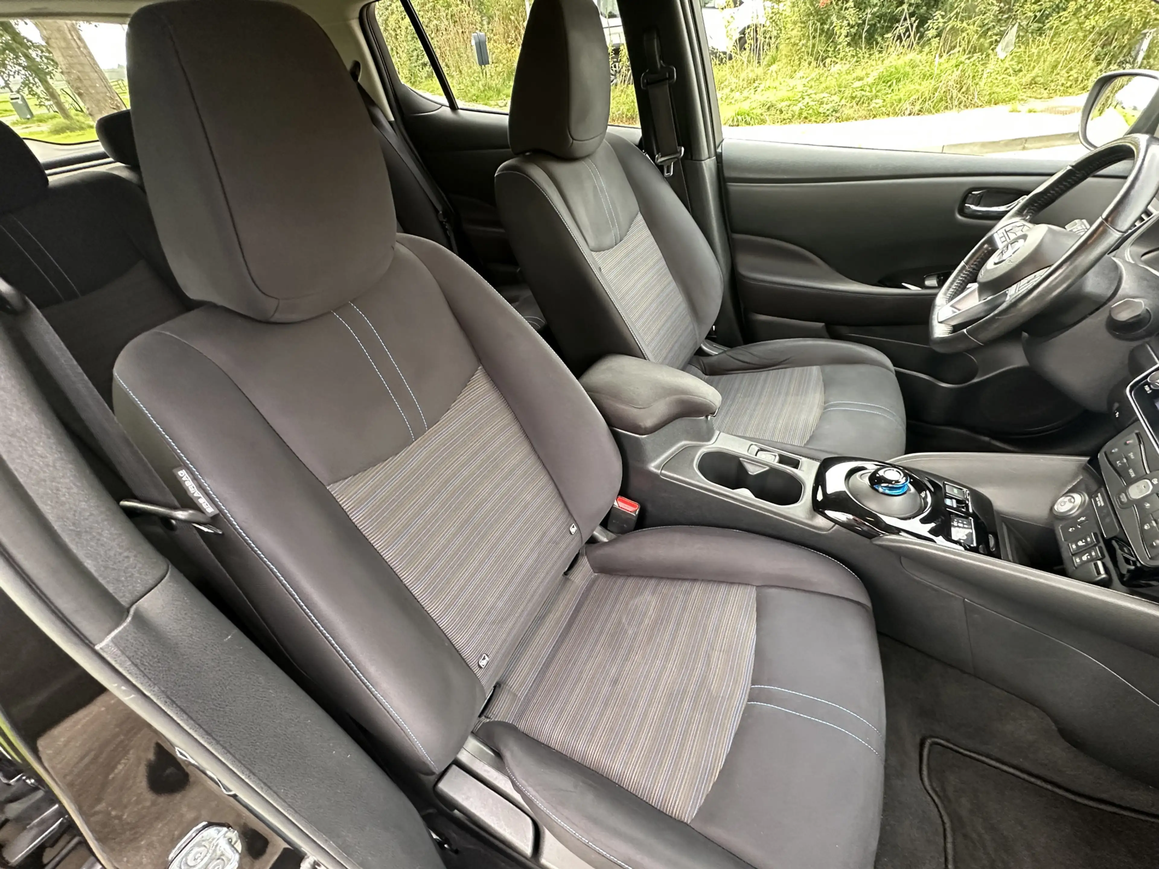 Nissan Leaf 2.ZERO EDITION 40 kWh Volledig onderh * NAP * Nett — photo 6