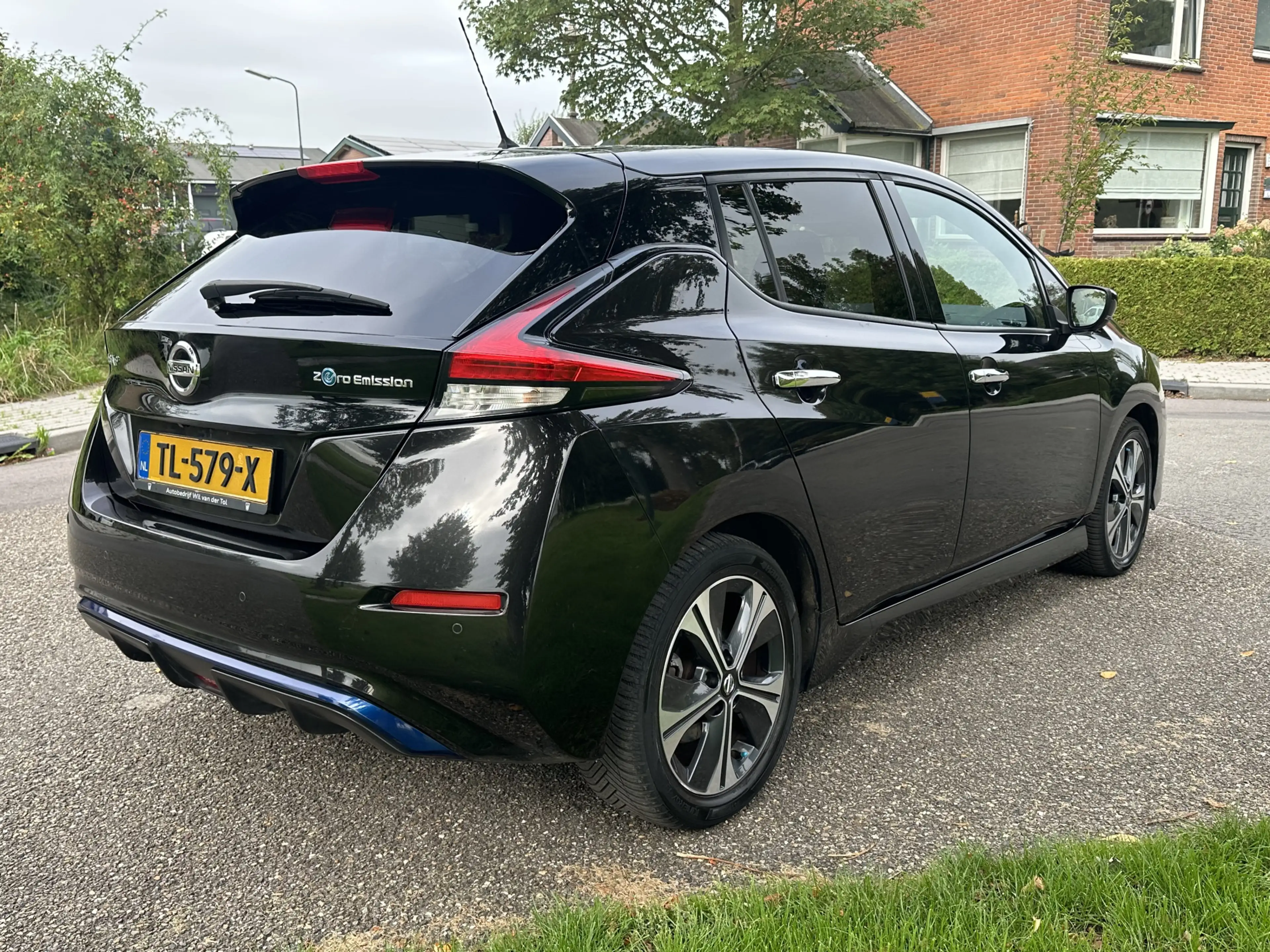 Nissan Leaf 2.ZERO EDITION 40 kWh Volledig onderh * NAP * Nett — photo 3