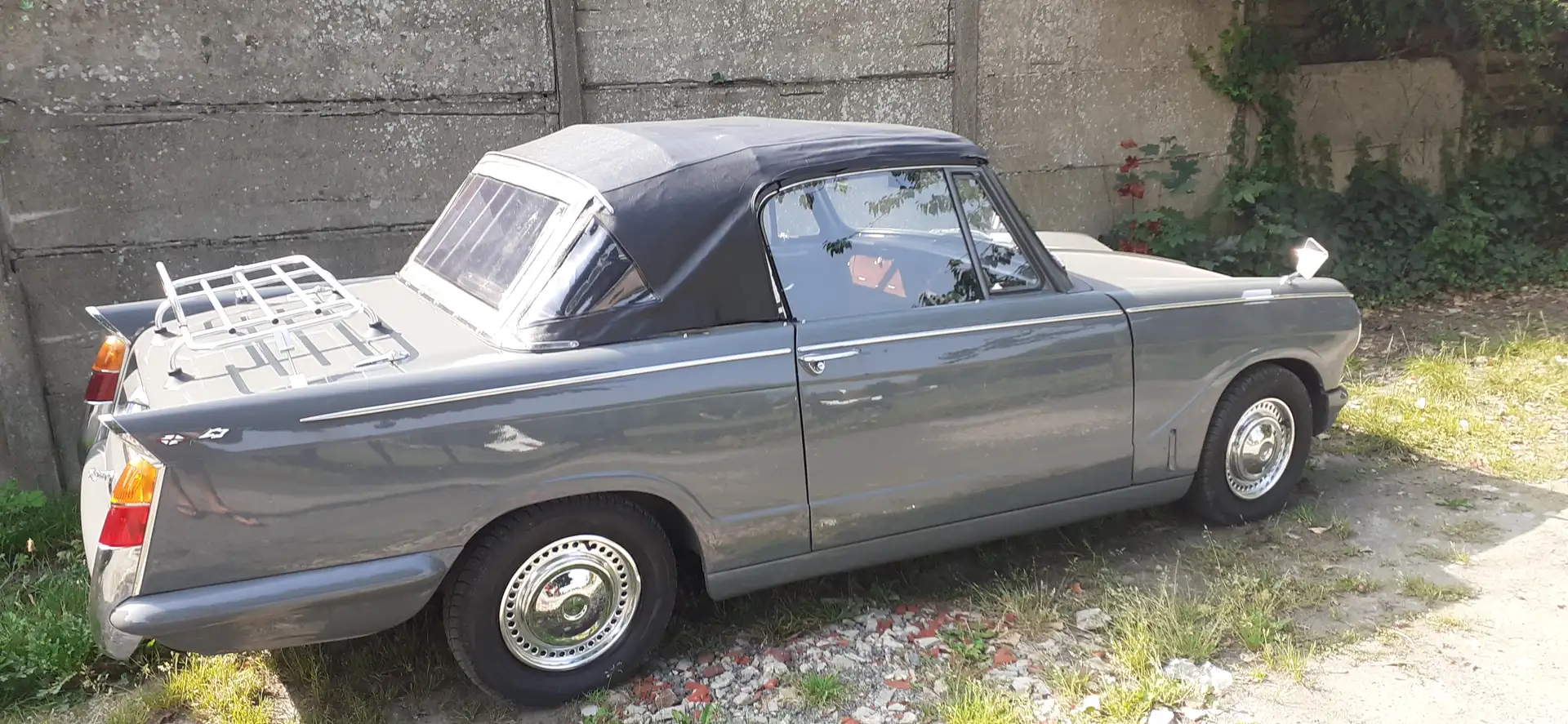 Triumph Herald Grau - 1