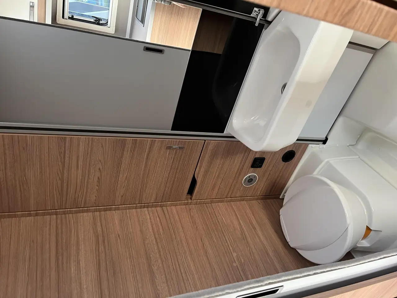 Volkswagen T6.1 California WEINSBERG X-CURSION 500LT EDITION 00 LT PEPPER, миниатюра 28