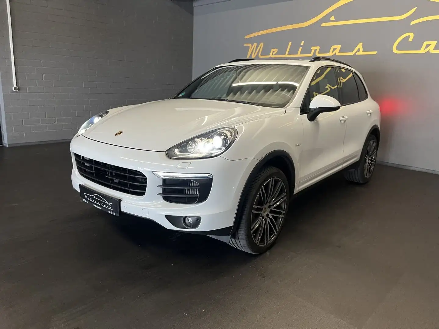 Porsche Cayenne S Diesel,Allrad,AHK,Panorama,V8,4XSitzH. Weiß - 2