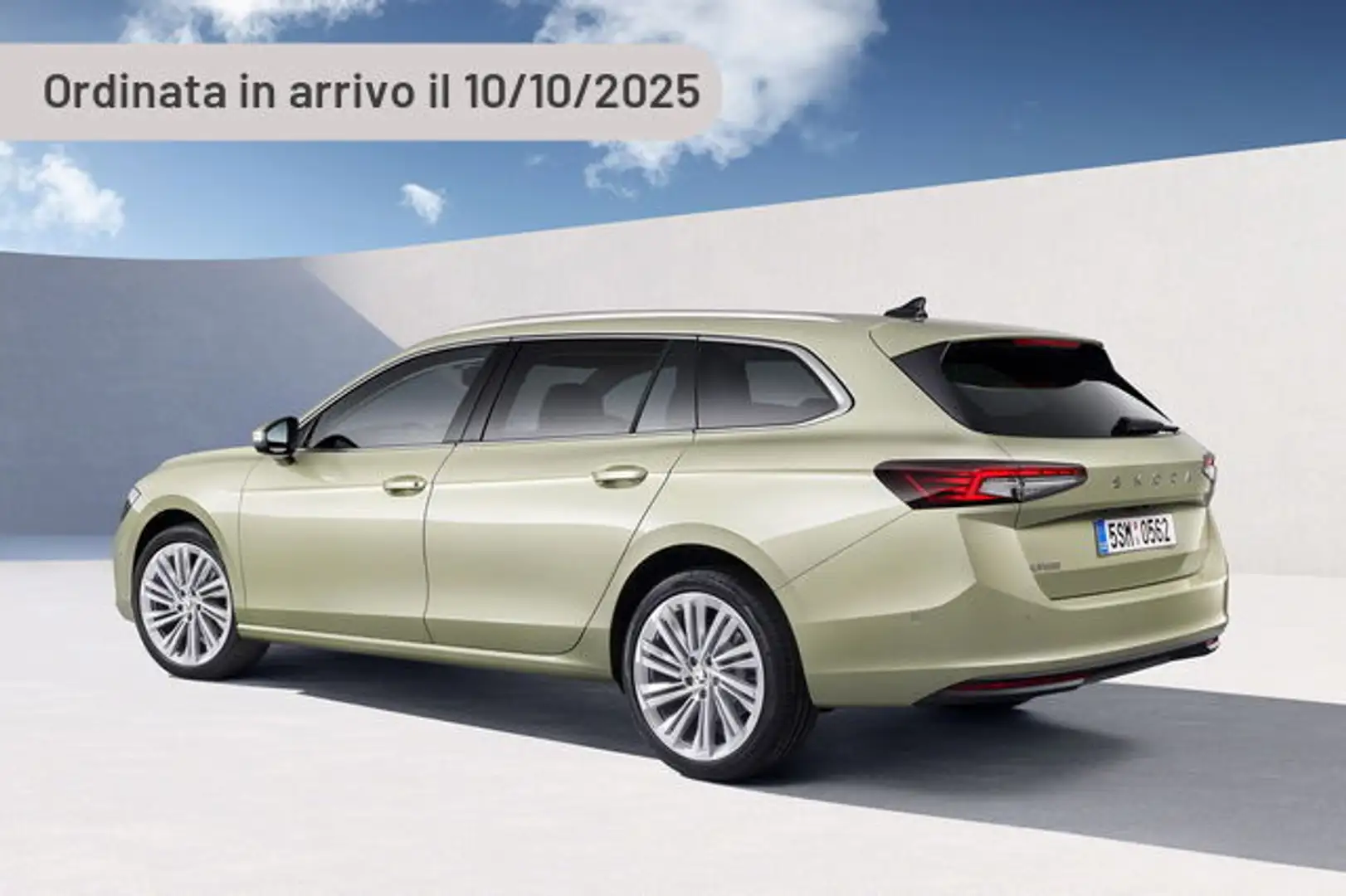 Skoda Superb 1.5 TSI m-HEV DSG Wagon Selection Argento - 1