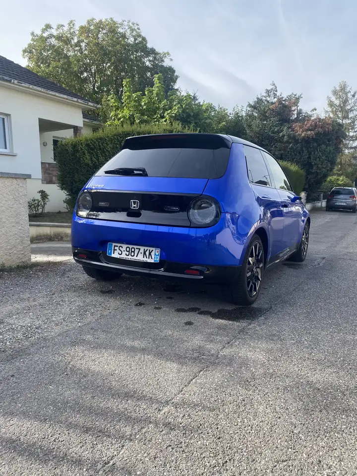 Honda e