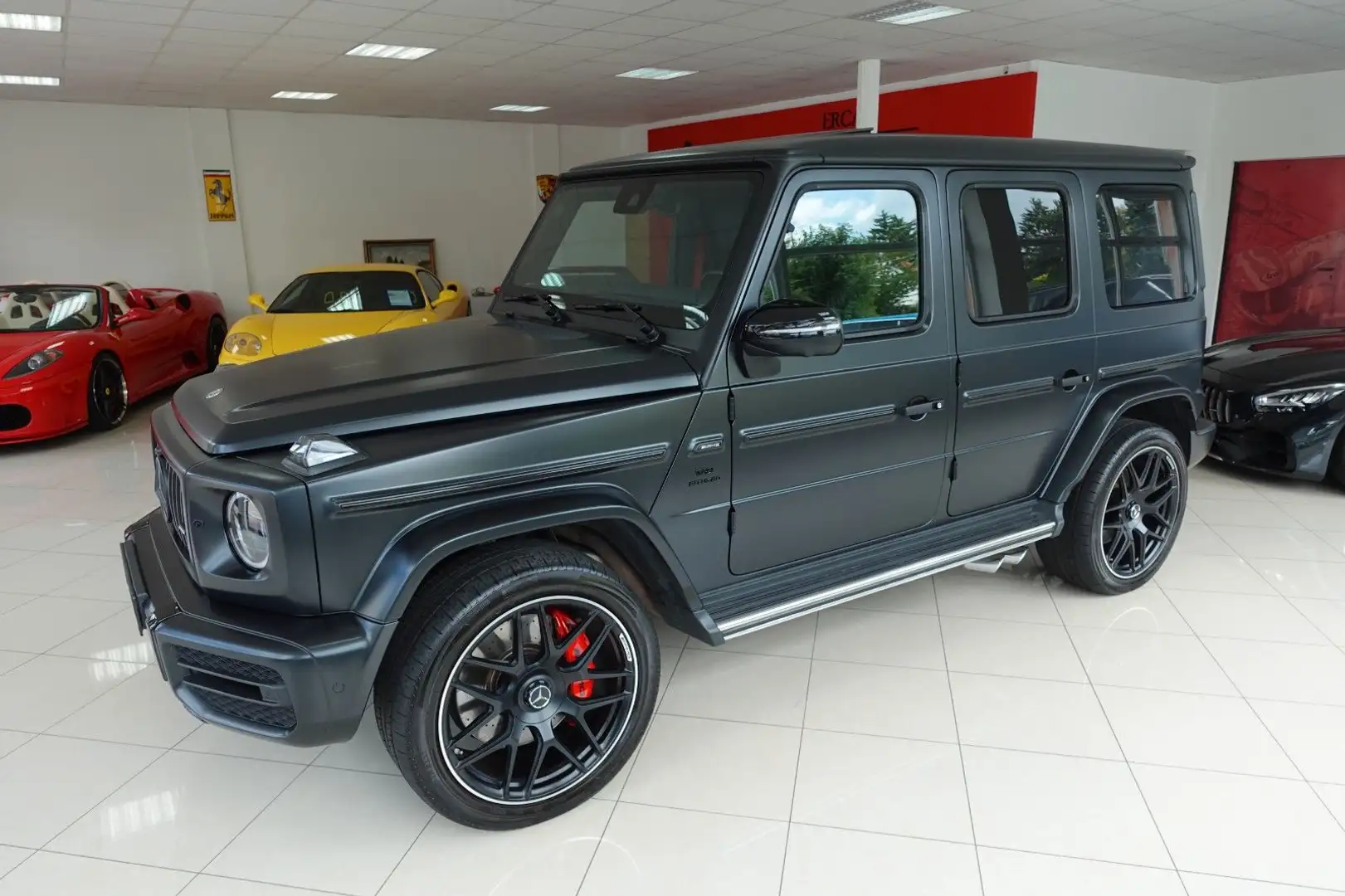Mercedes-Benz G 63 AMG G63 AMG / Magno/ 3D Burm./ Driver´s P./ Night P. Negro - 2