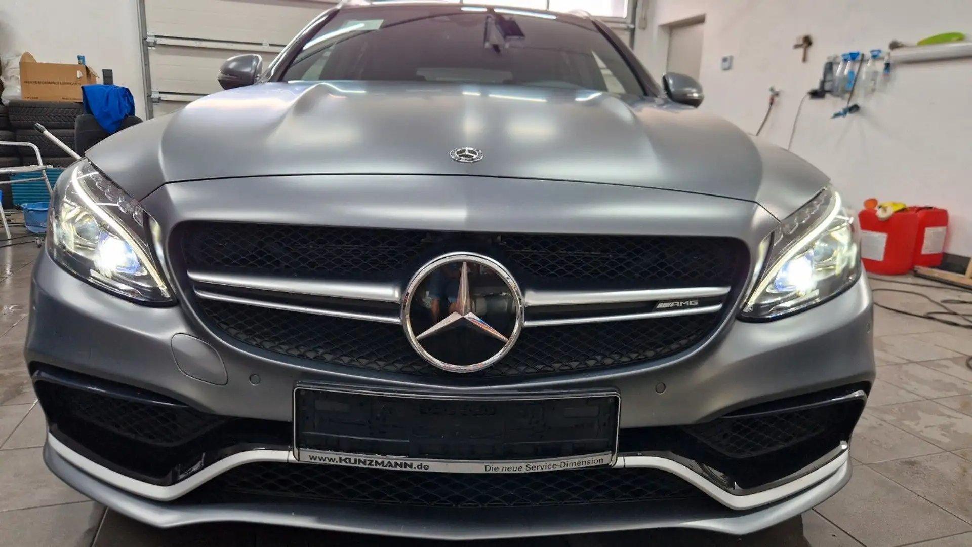 Mercedes-Benz C 63 AMG S Designo Pano Drivers Package ACC Grau - 2