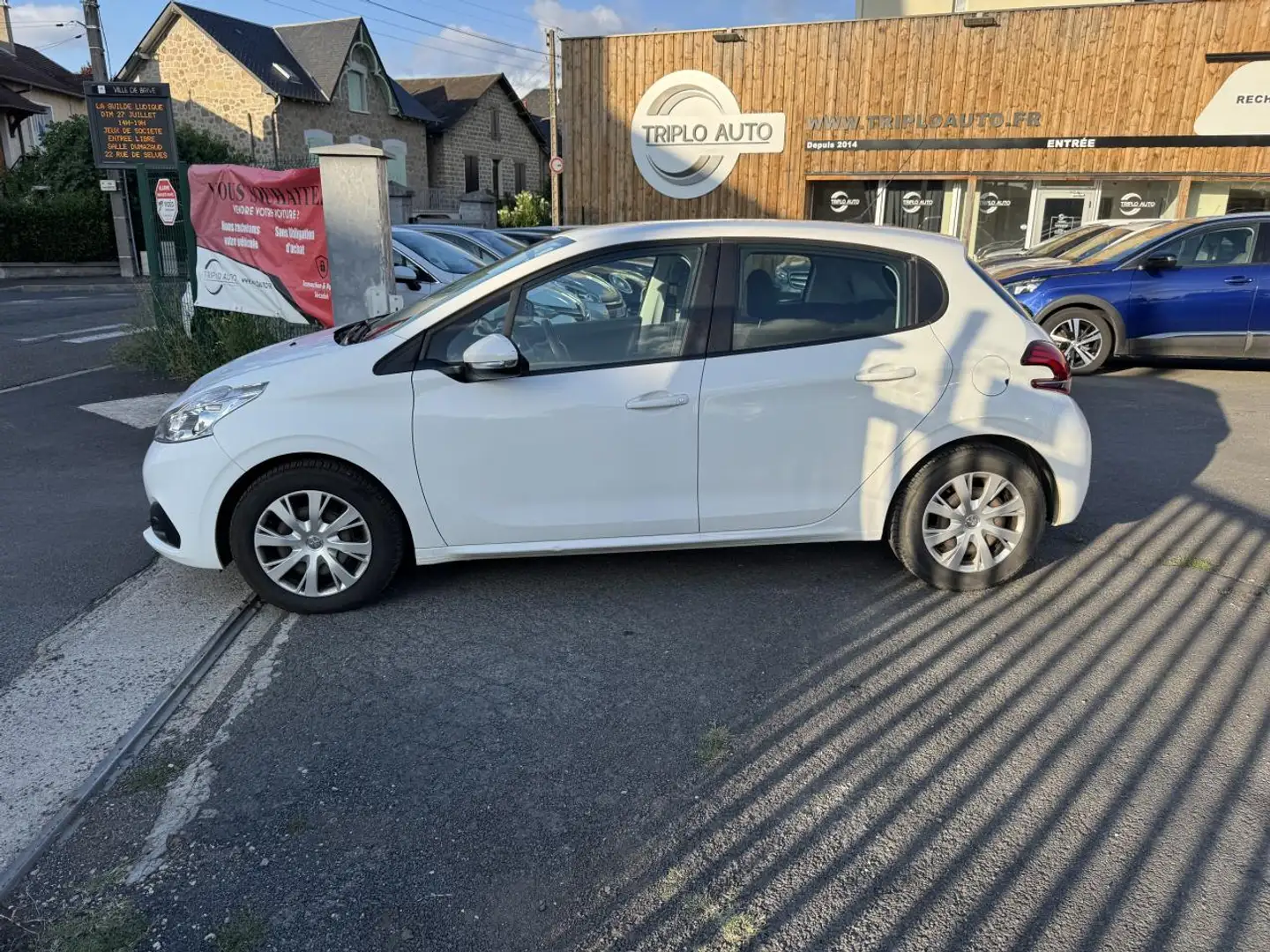 Peugeot 208 1.6 BlueHDi - 100 Affaire Pack Gps + Clim 2 places Blanc - 2