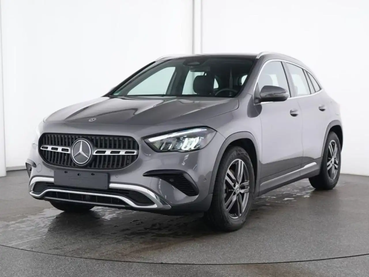 Mercedes-Benz GLA 180