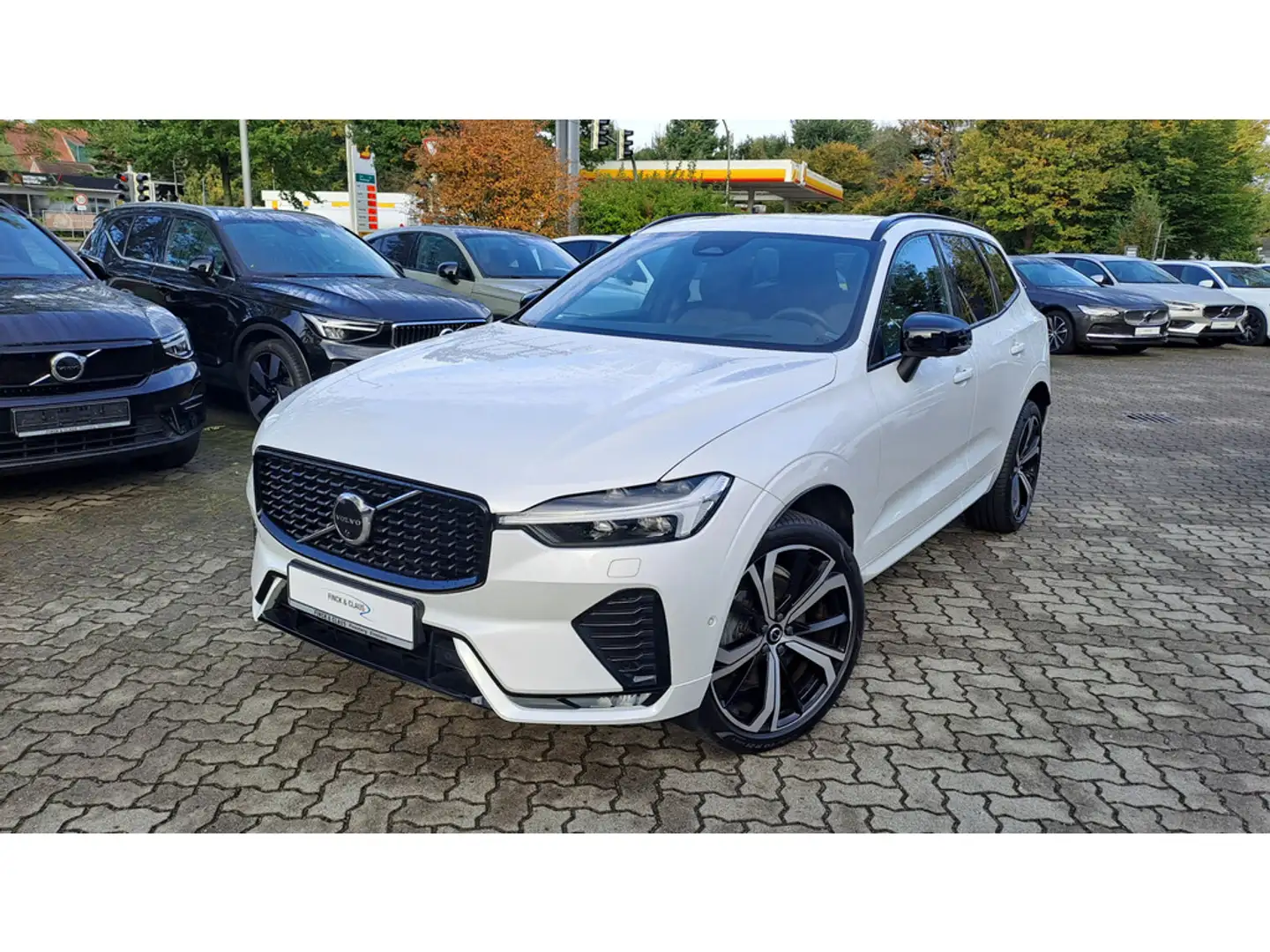 Volvo XC60 B4 AWD Ultimate Dark Weiß - 1