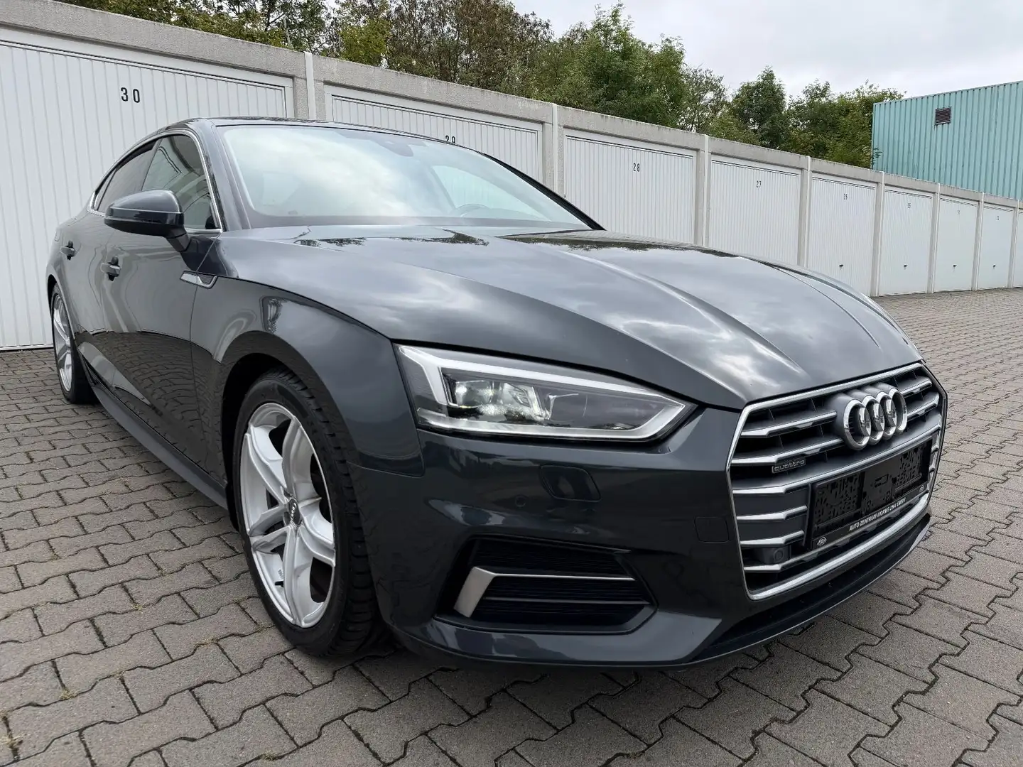 Audi A5 Sportback quattro sport *Virtual*LED*190PS* Grau - 1