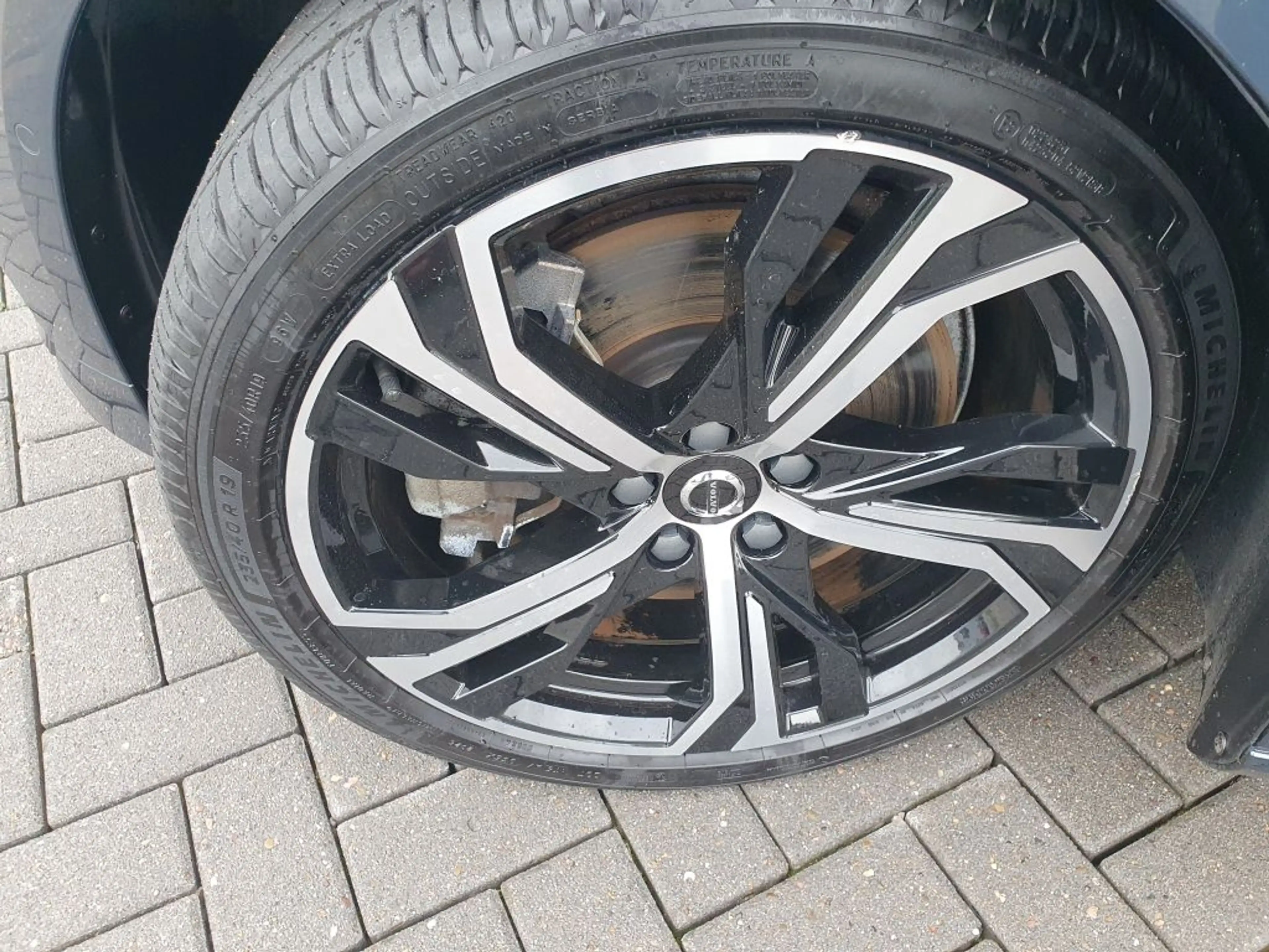 Volvo V60 T6 AWD Recharge Plus Bright — photo 15