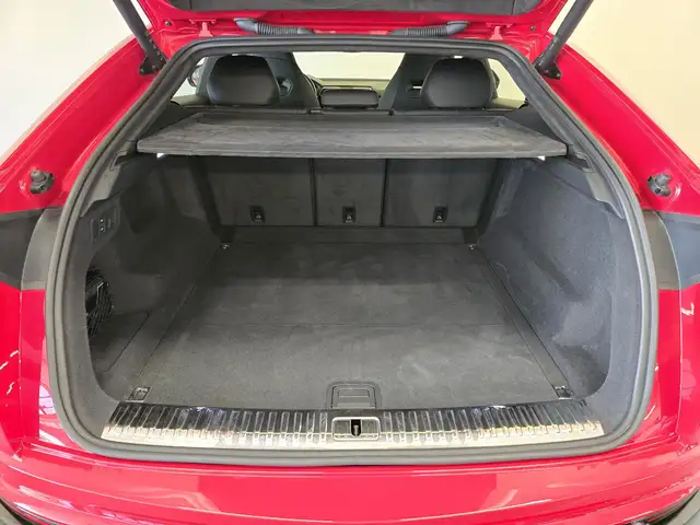 Lamborghini Urus view 11