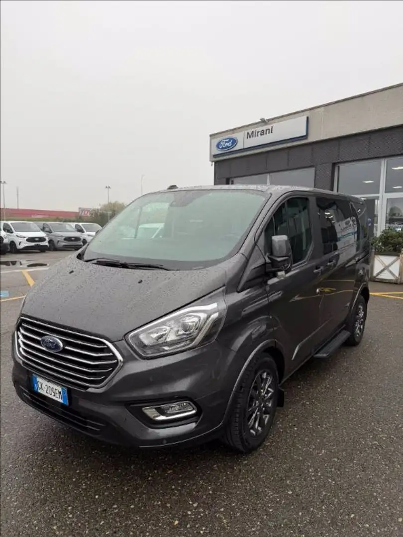 Ford Tourneo Custom 320 2.0 tdci 130cv Titanium L1H1 E6.2 Gris - 2