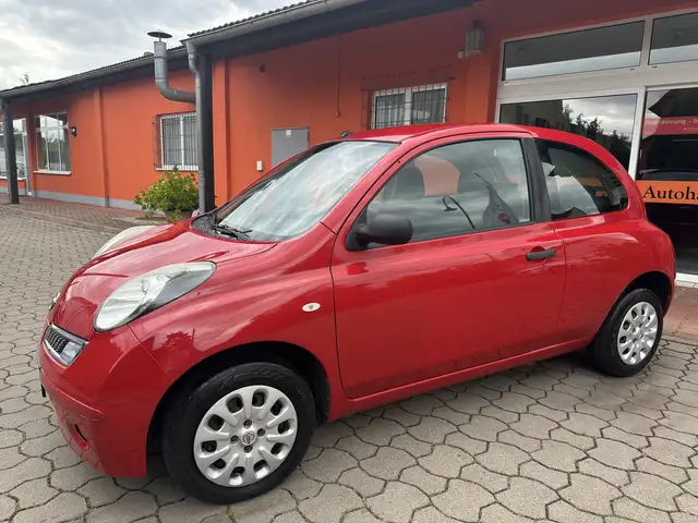 Nissan Micra view 3