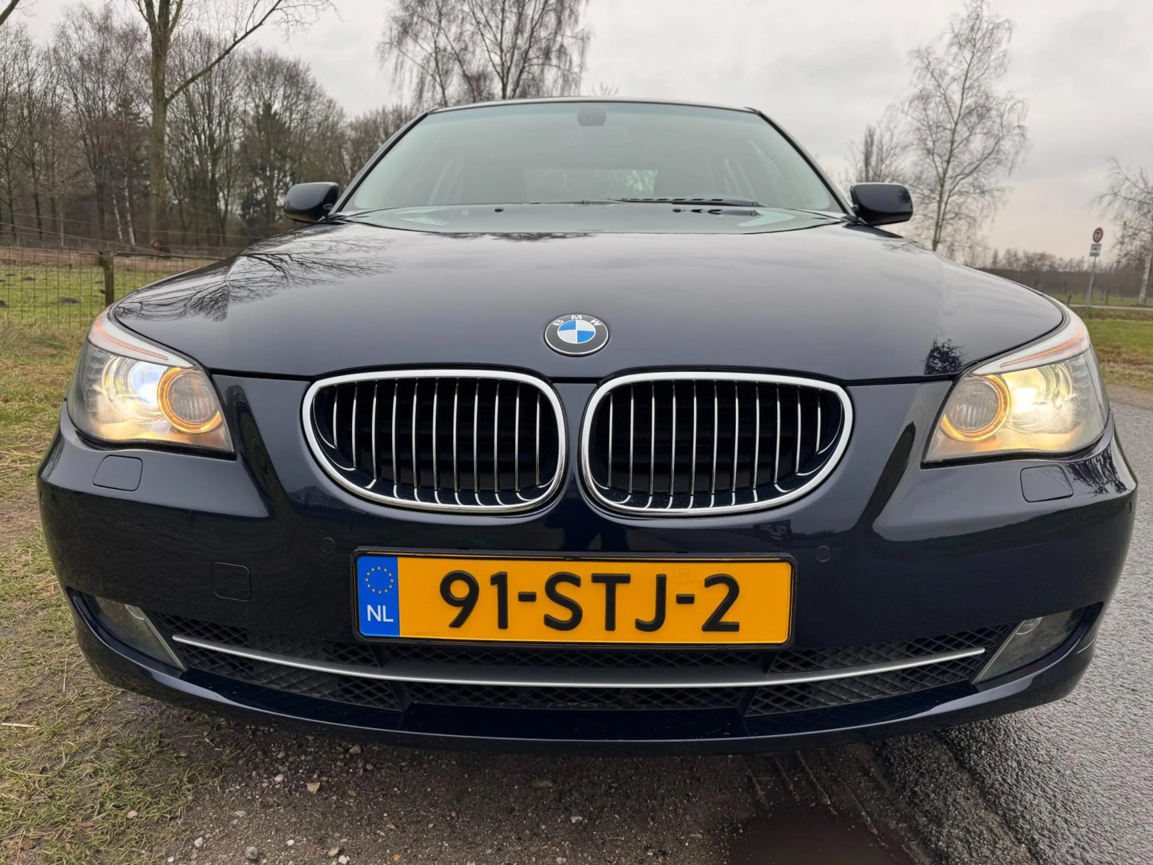 BMW 535 5-serie 535XI 4wd prachtige auto 299pk — photo 5