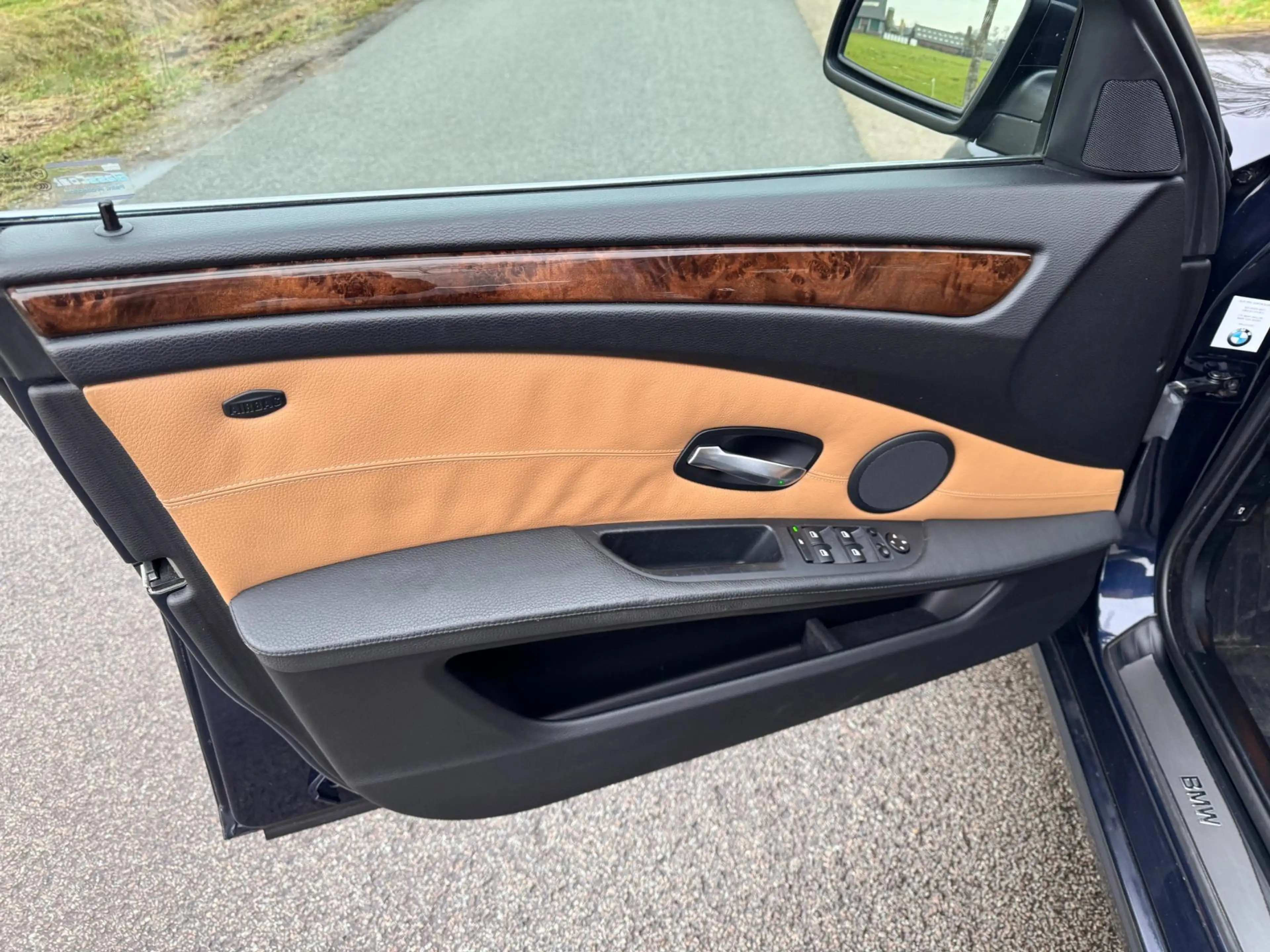 BMW 535 5-serie 535XI 4wd prachtige auto 299pk — photo 11
