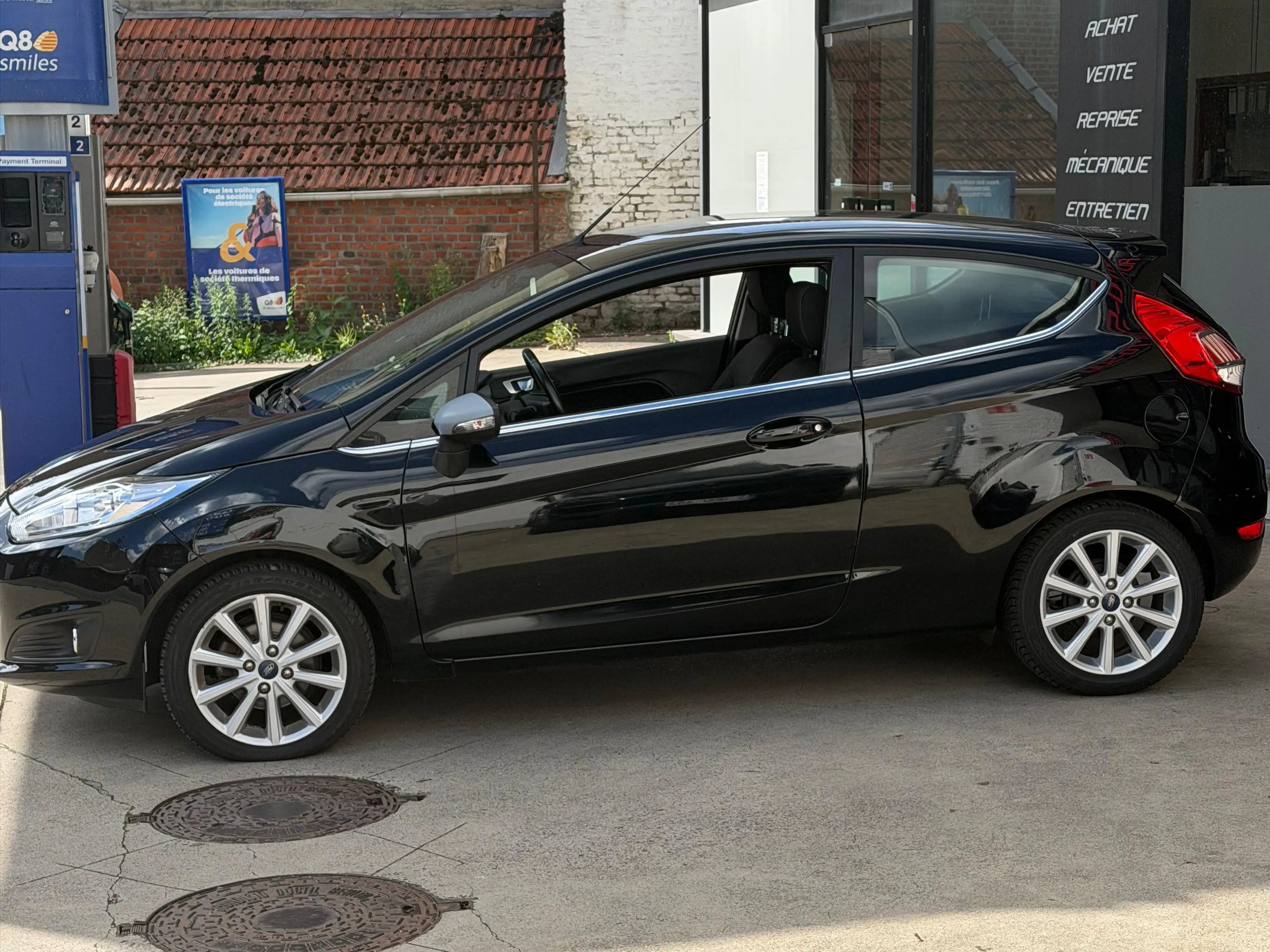 Ford Fiesta Fiesta 1.0 EcoBoost Titanium S/S — photo 2