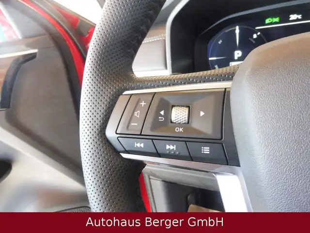 Mitsubishi Outlander view 15