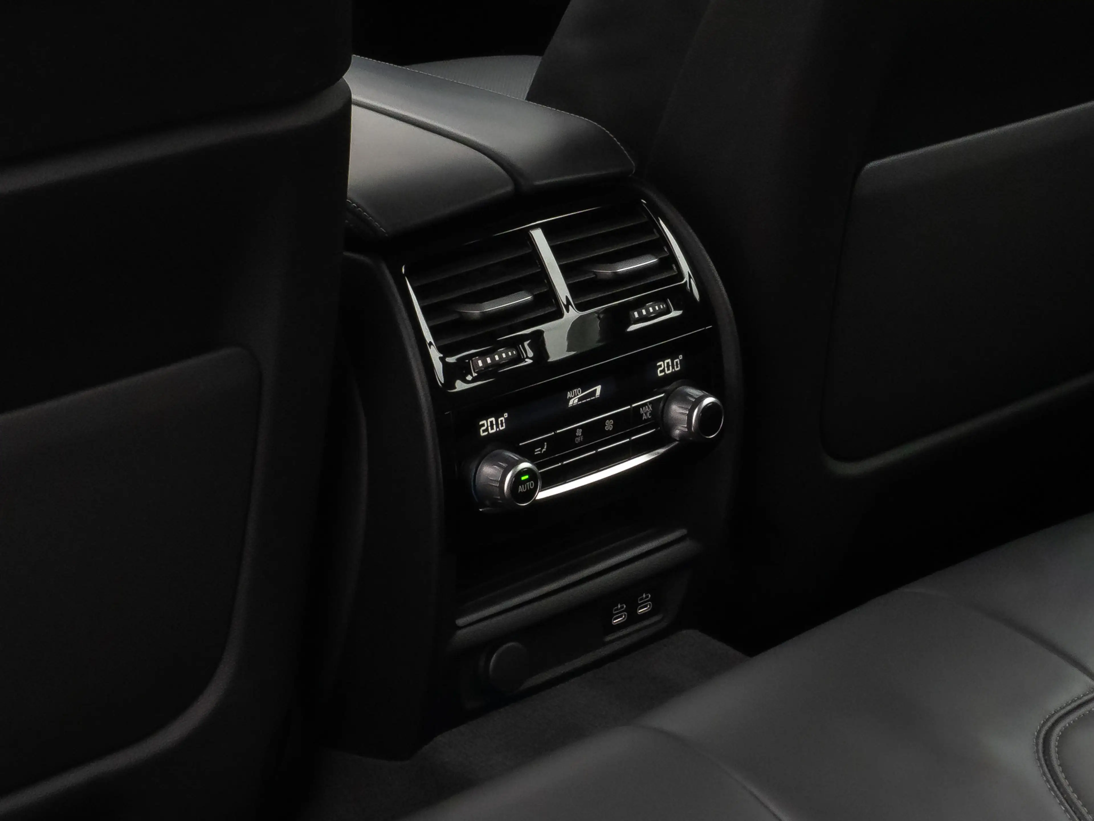 BMW 540 Luxury Line Laser 360°HUD DAB HiFi AHK — photo 28