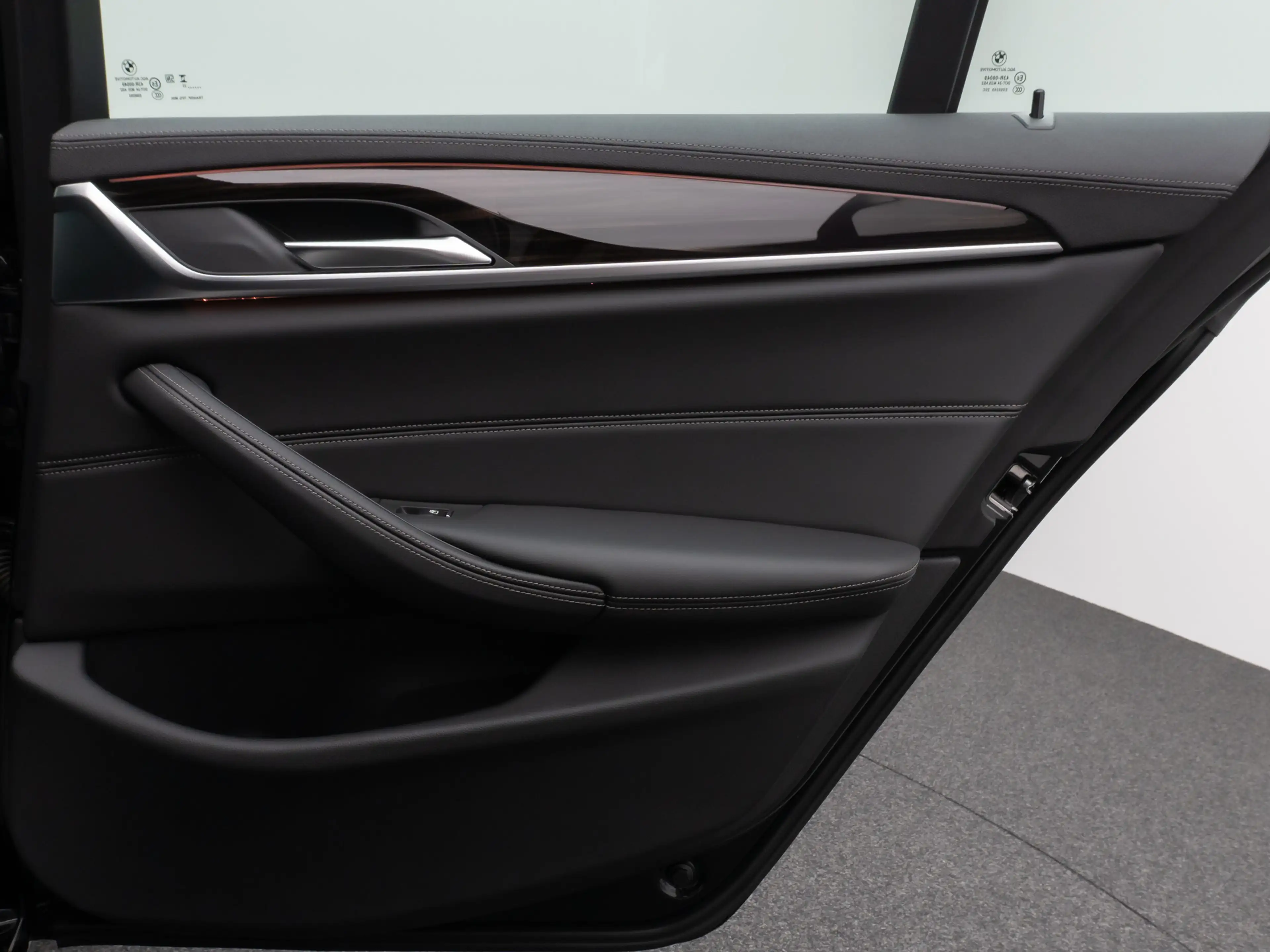 BMW 540 Luxury Line Laser 360°HUD DAB HiFi AHK — photo 32