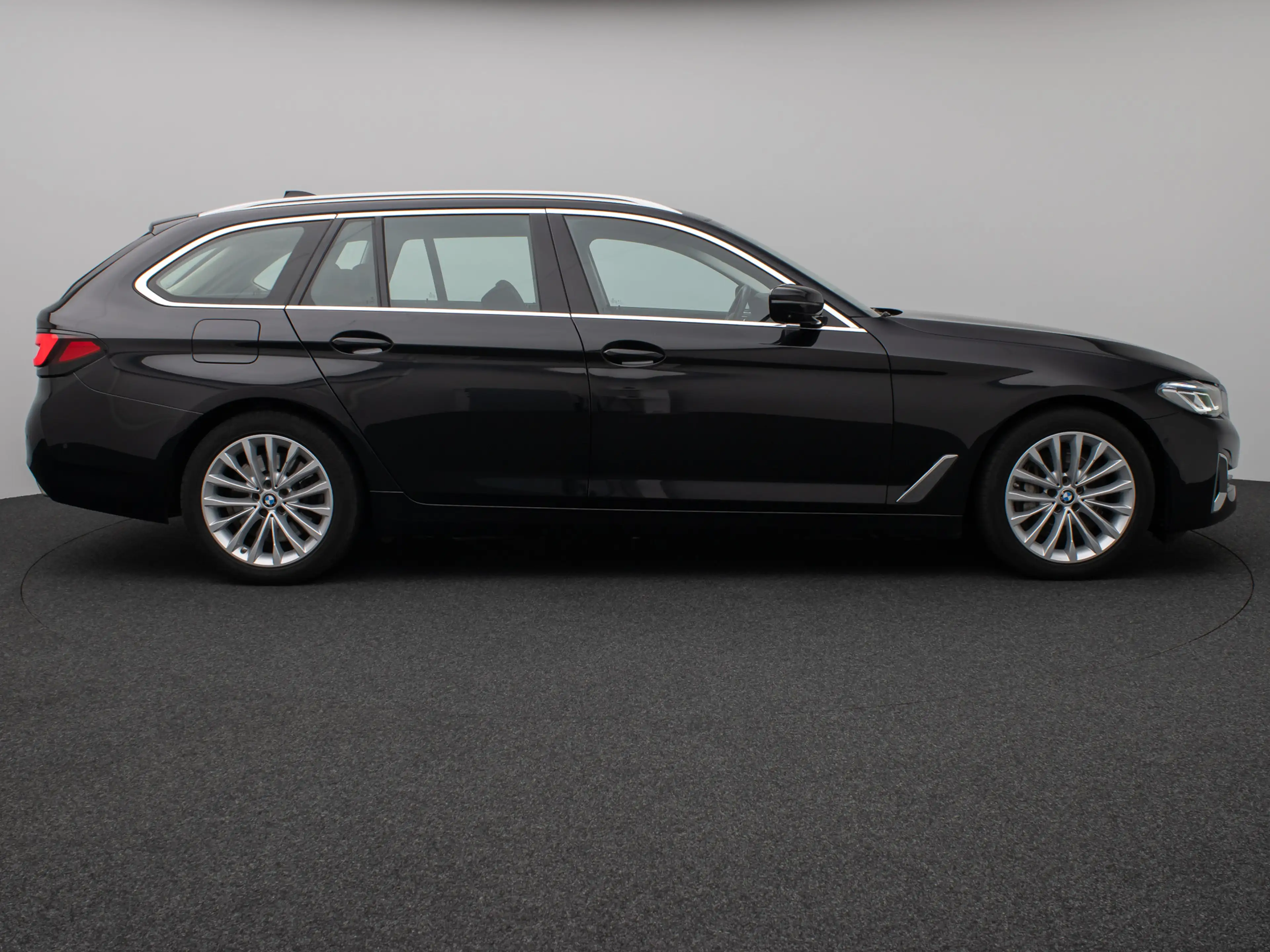 BMW 540 Luxury Line Laser 360°HUD DAB HiFi AHK — photo 5