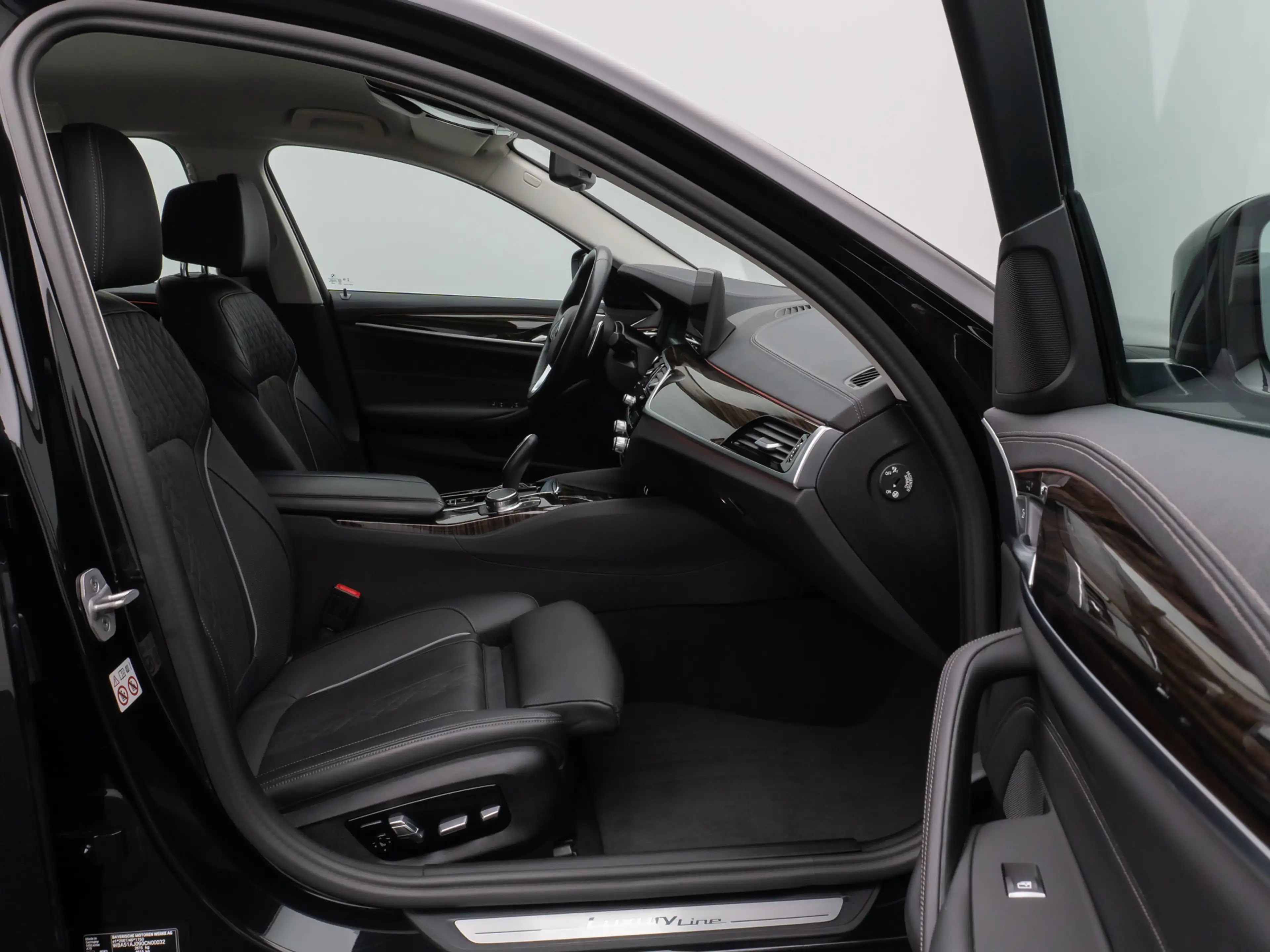 BMW 540 Luxury Line Laser 360°HUD DAB HiFi AHK — photo 25