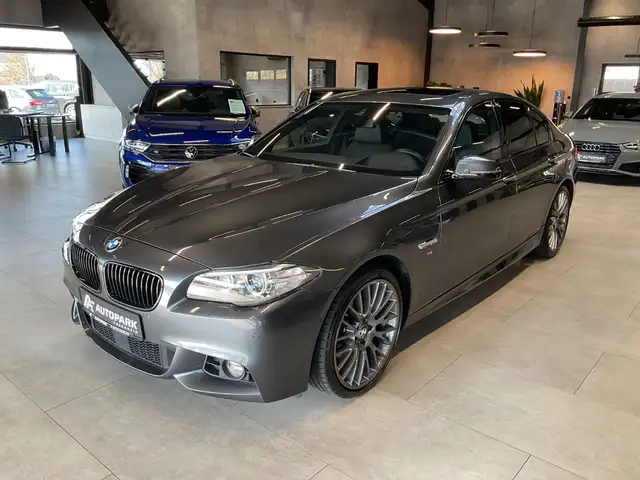 BMW 535 d M Paket AHK HuD Leder Navi SD Xenon 360°