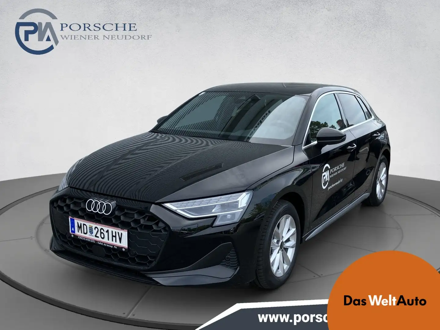 Audi A3 30 TFSI Noir - 1